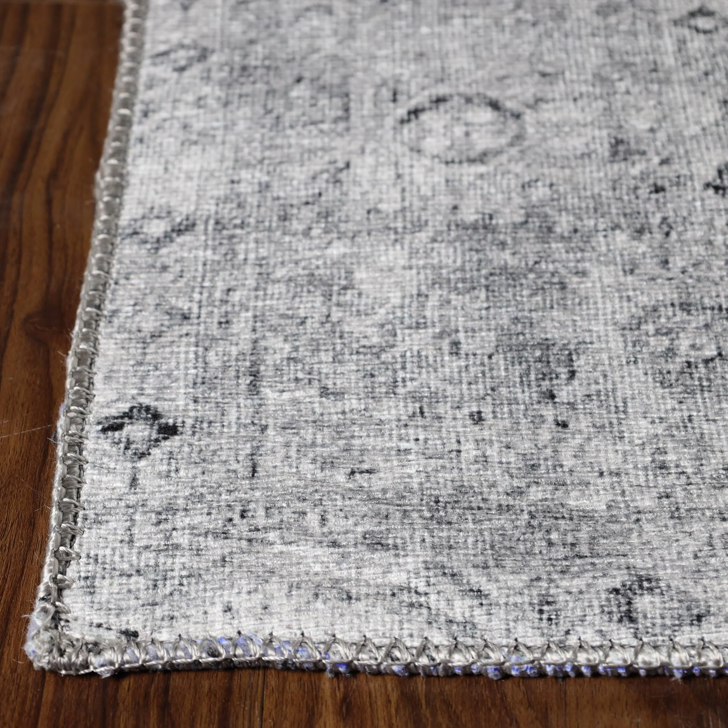 Superior Huda Distressed Rustic Oriental Medallion Indoor Area Rug