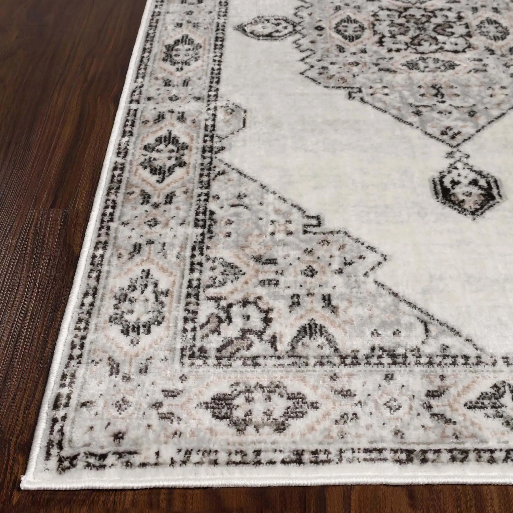 Superior Kailani Modern Farmhouse Medallion Indoor Runner or Area Rug