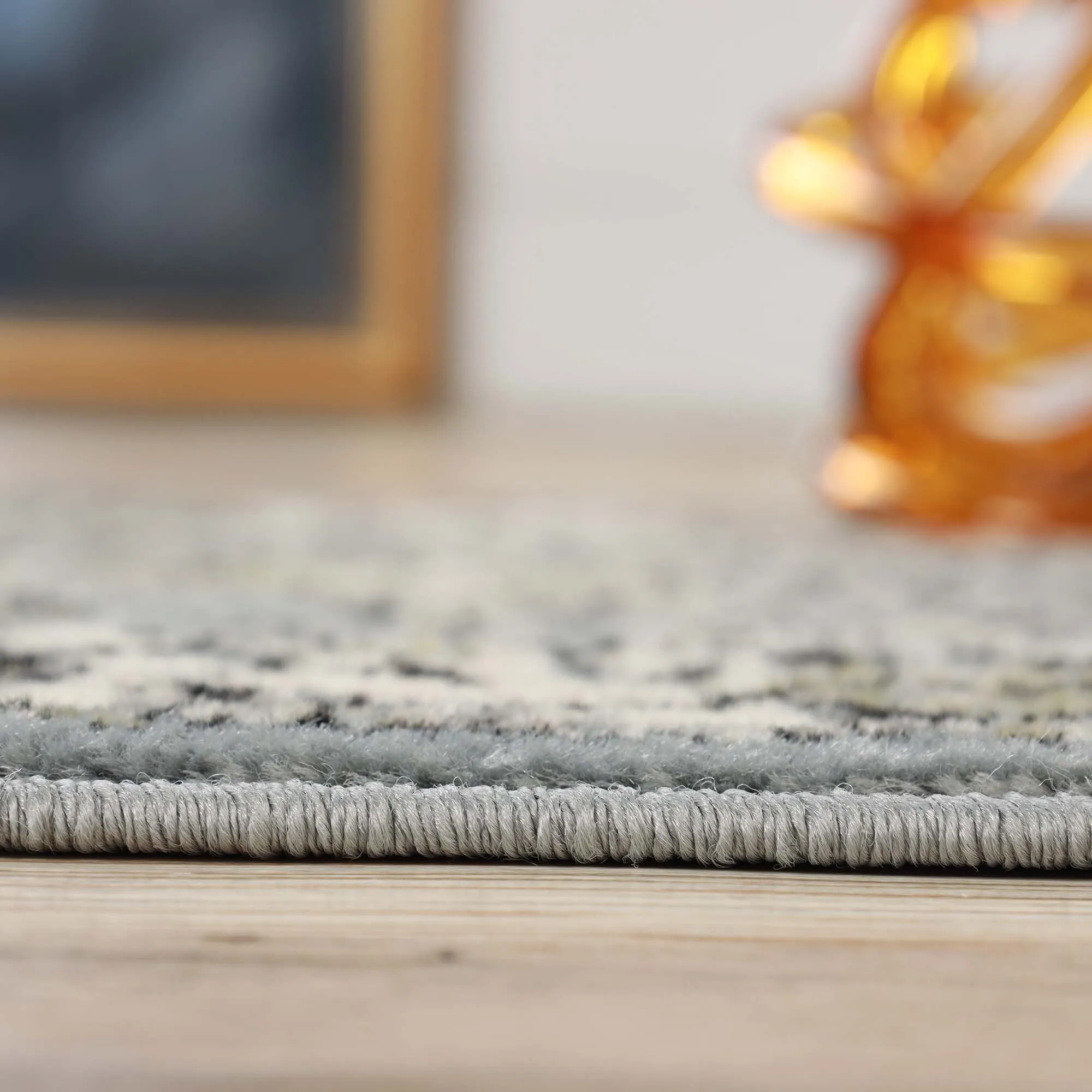 Superior Lille Traditional Floral Indoor Runner or Area Rug