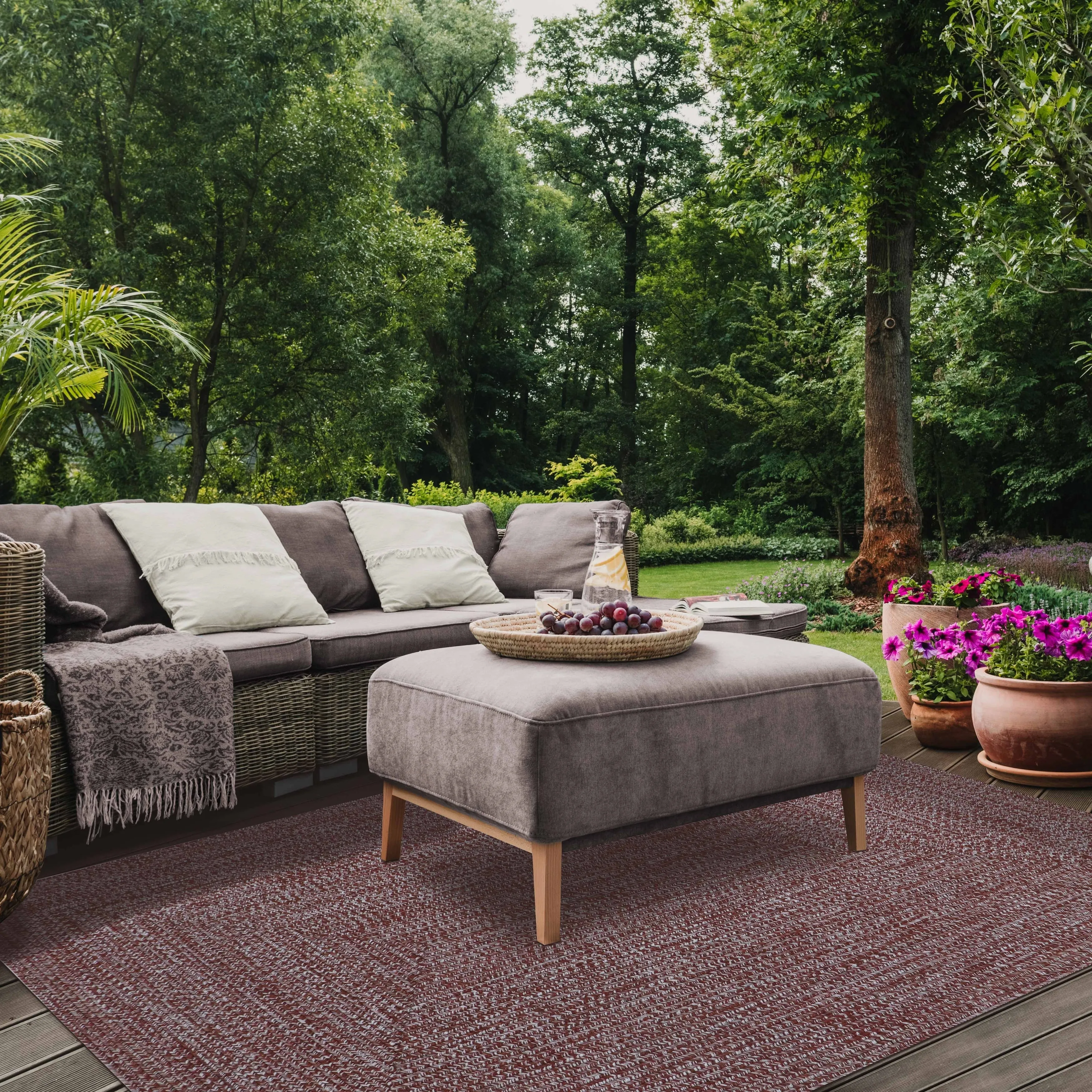 Superior Modern Rustic Bohemian Reversible Multi-Tone Braided Indoor Outdoor Area Rug