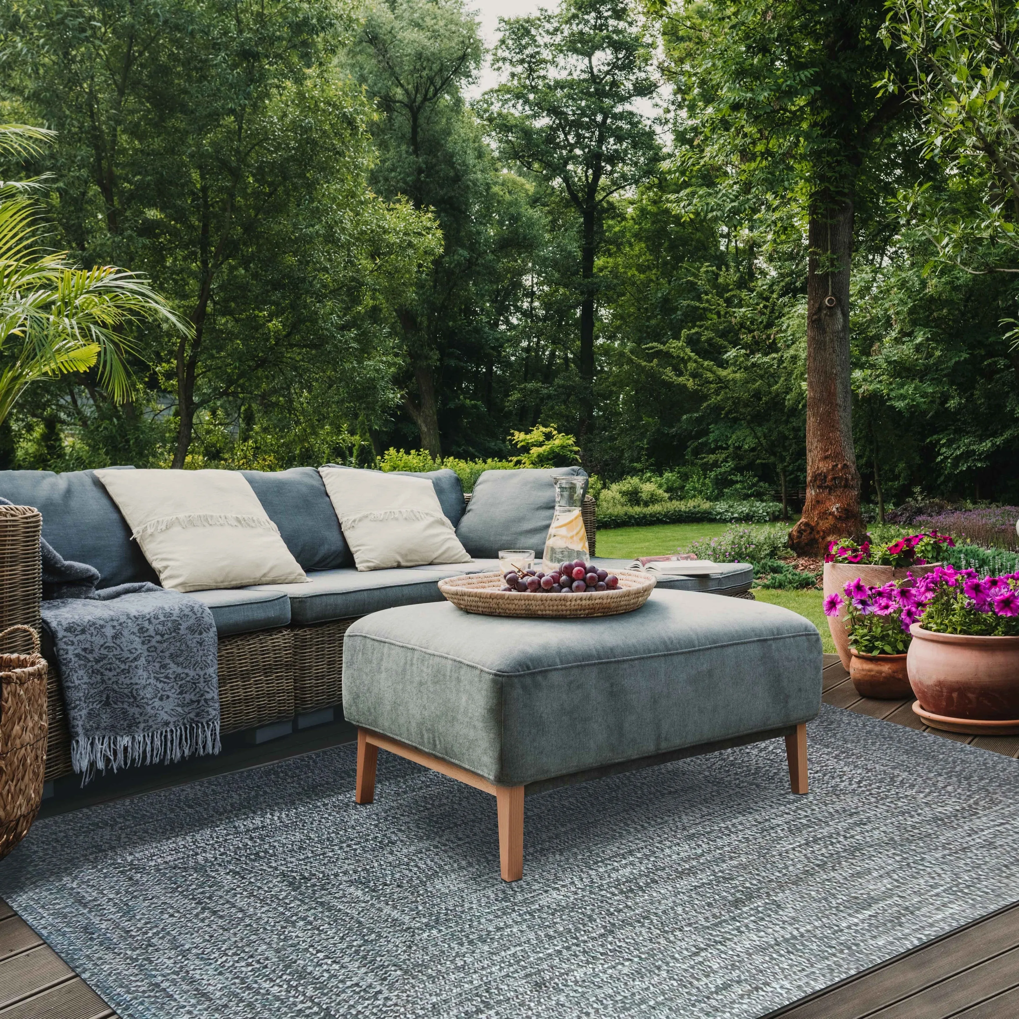 Superior Modern Rustic Bohemian Reversible Multi-Tone Braided Indoor Outdoor Area Rug