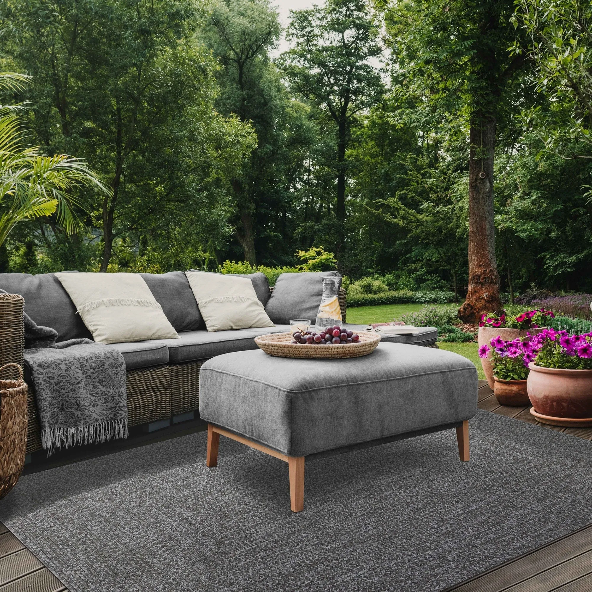 Superior Modern Rustic Bohemian Reversible Multi-Tone Braided Indoor Outdoor Area Rug
