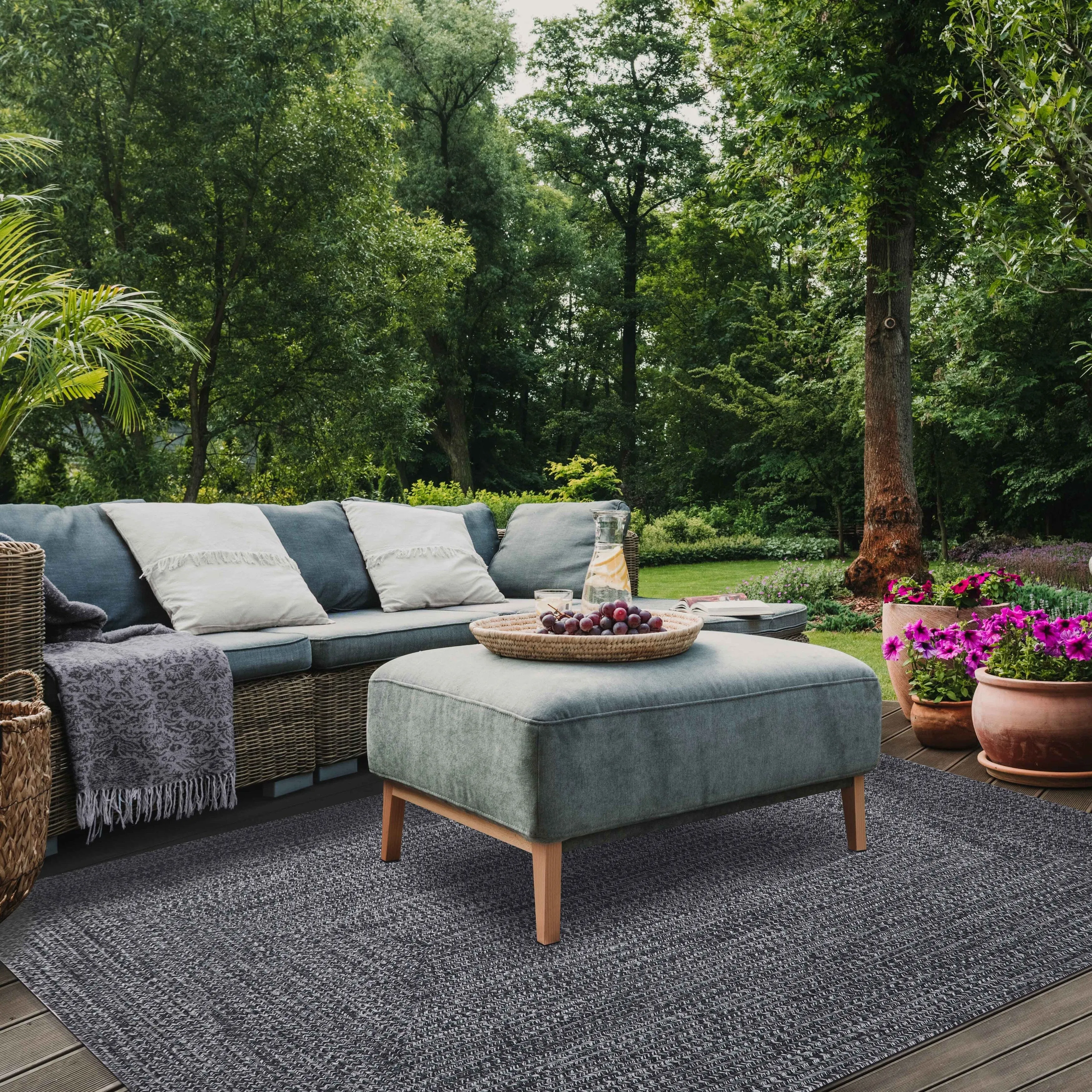 Superior Modern Rustic Bohemian Reversible Multi-Tone Braided Indoor Outdoor Area Rug