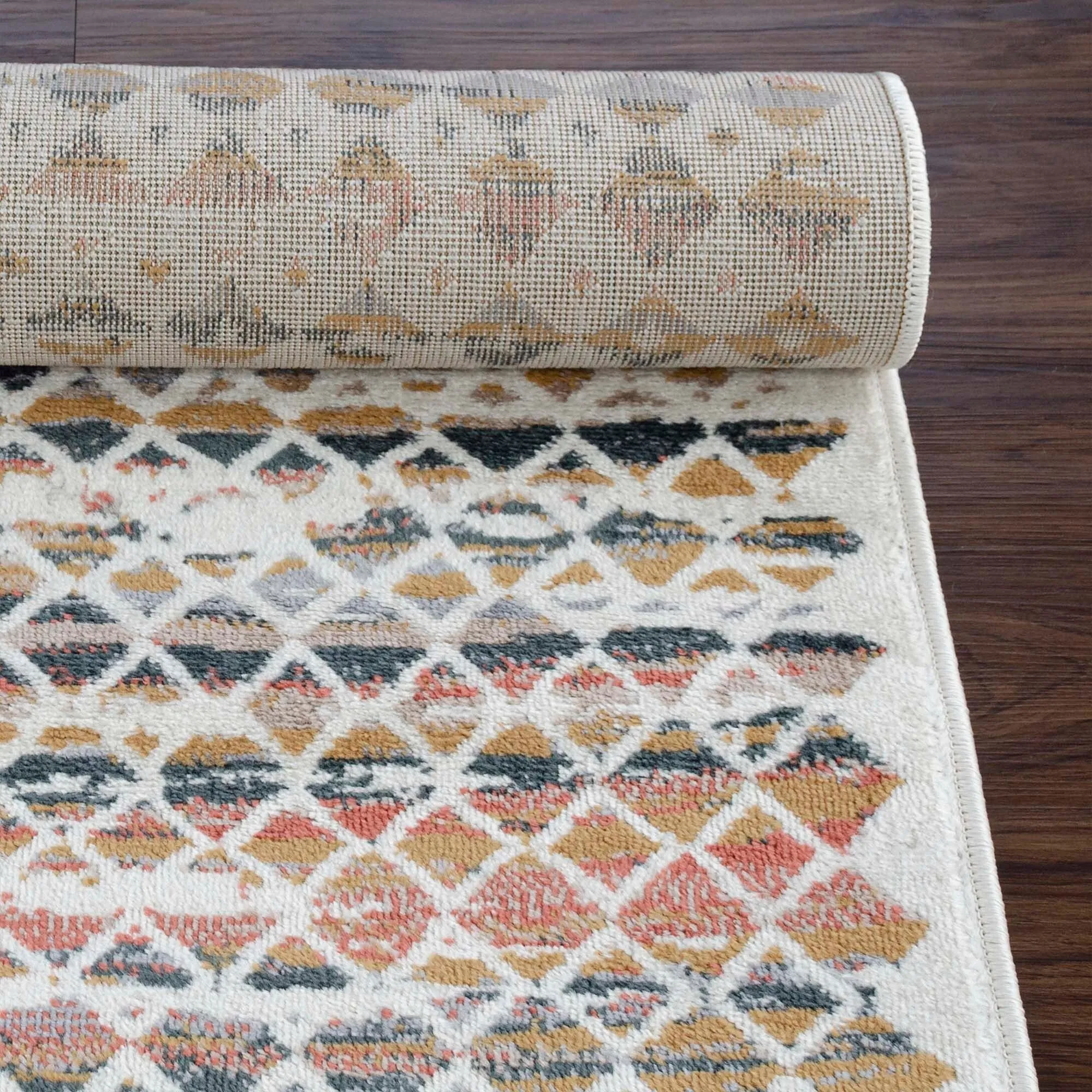 Superior Numair Abstract Geometric Diamonds Indoor Runner or Area Rug