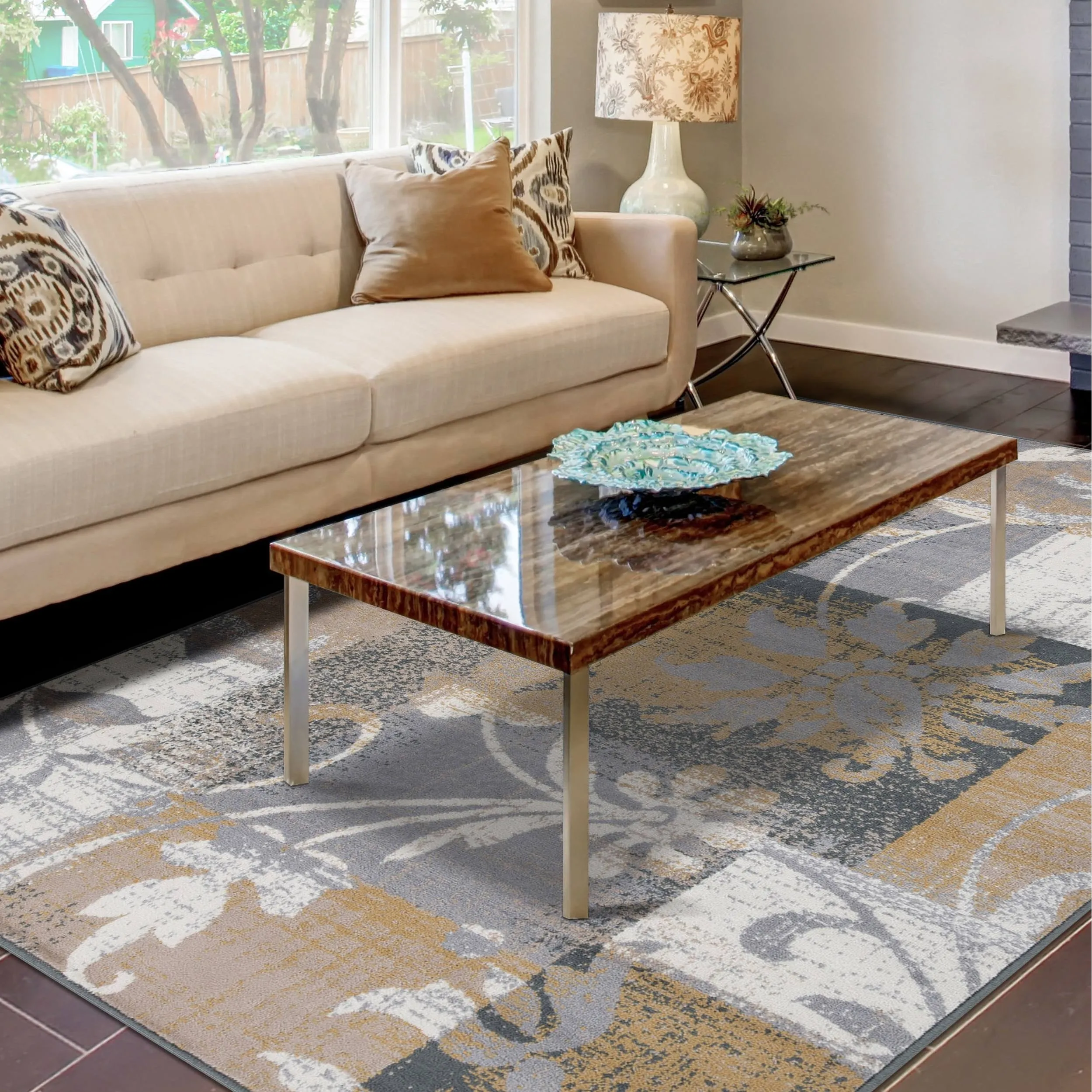 Superior Pastiche Contemporary Floral Patchwork Indoor Runner or Area Rug