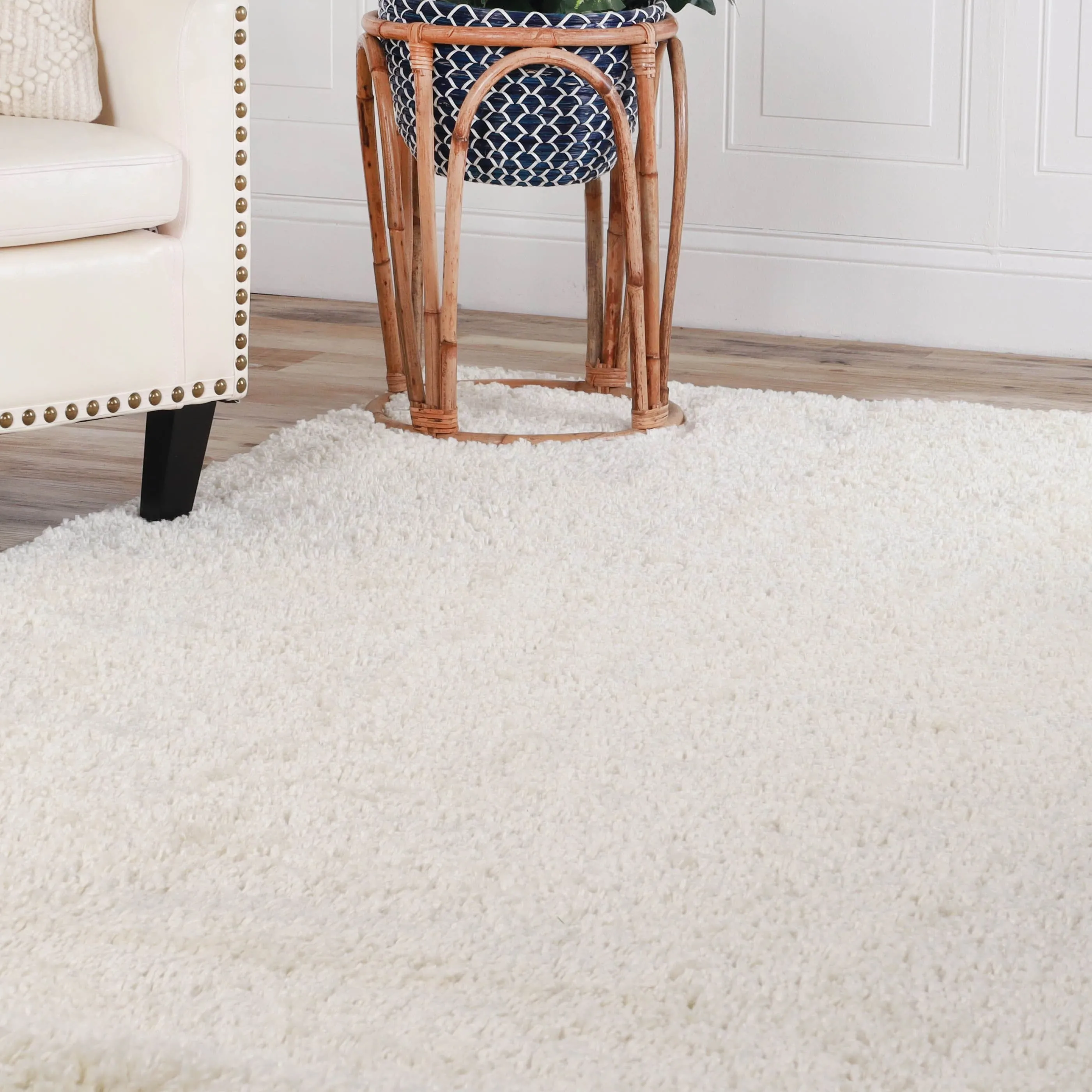 Superior Plush Shag Fuzzy Modern Solid Indoor Area Rug or Runner