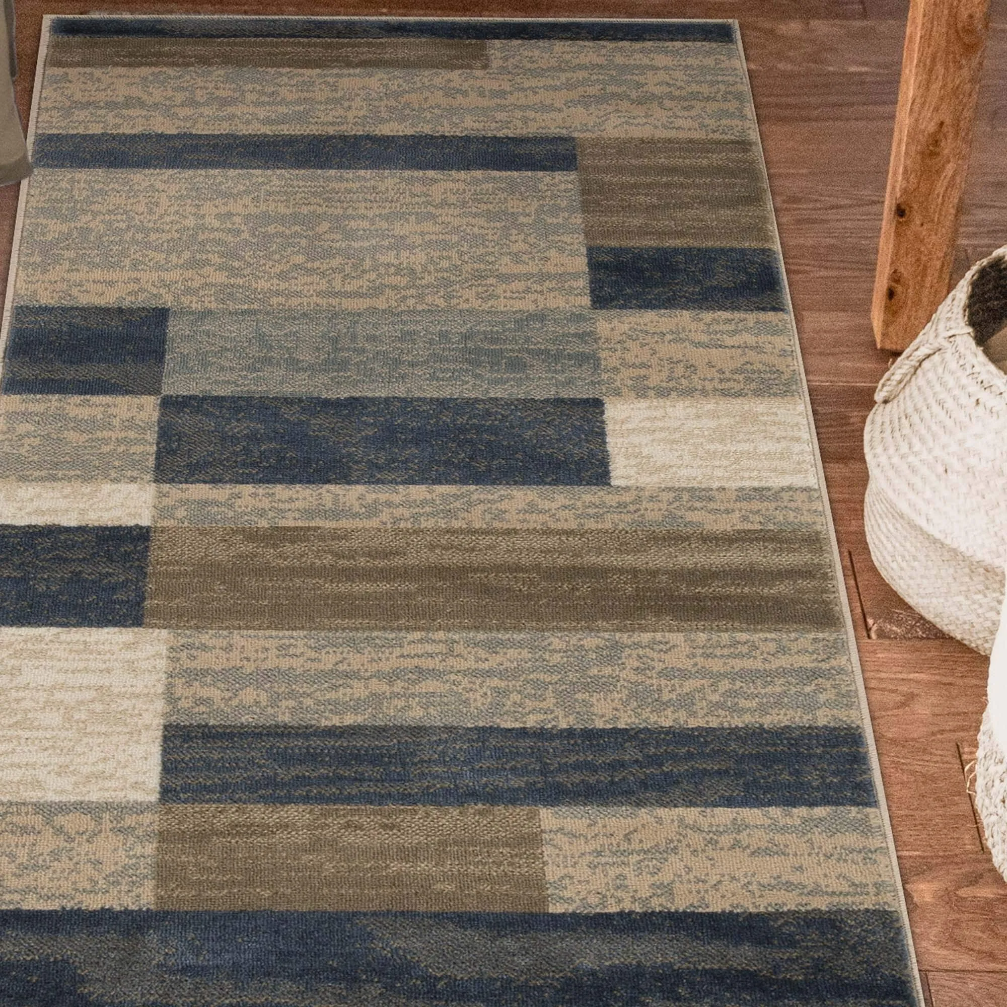 Superior Rockwood Patchwork Indoor Area Rug or Runner