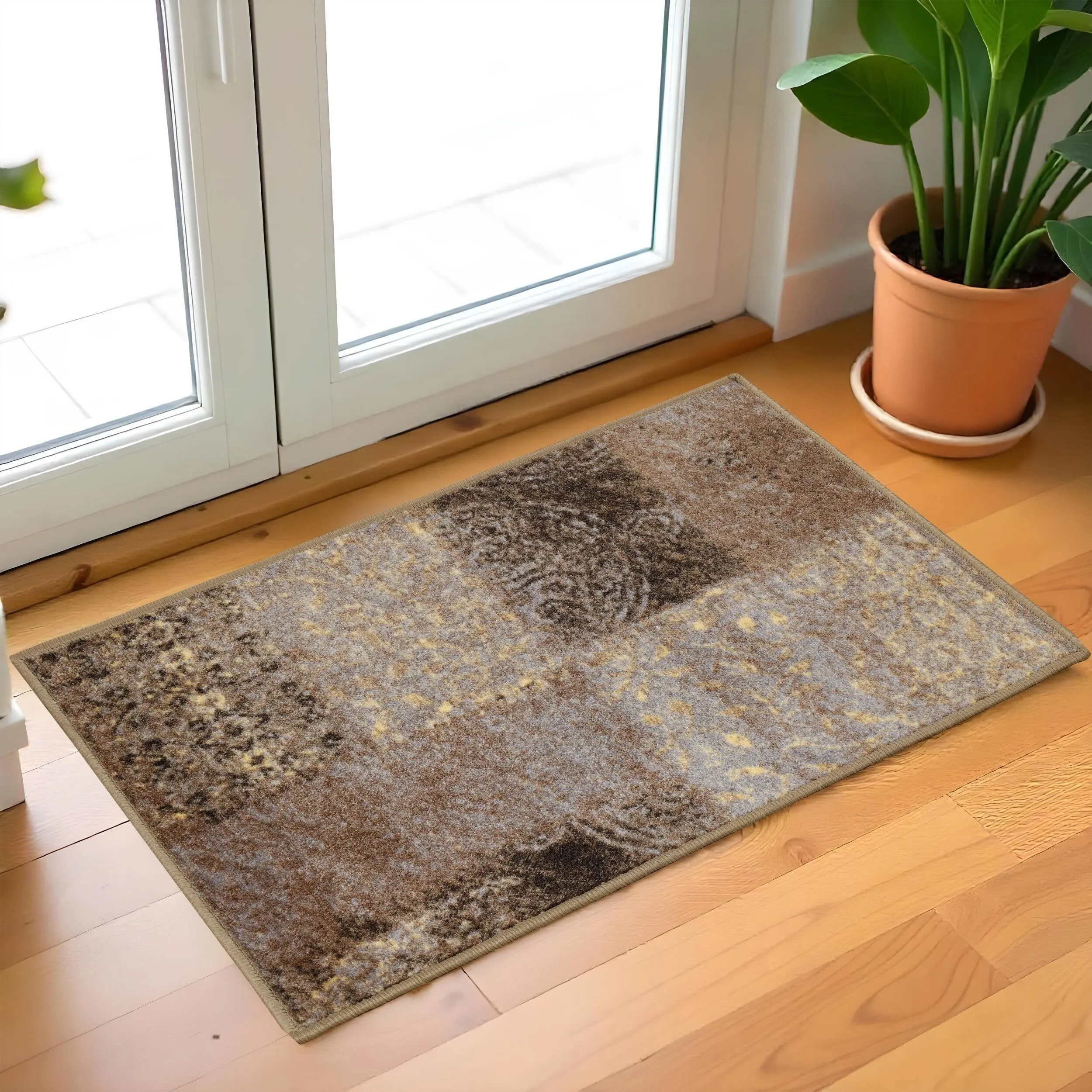 Superior Skinner Printed Non-Slip Indoor Area Rug
