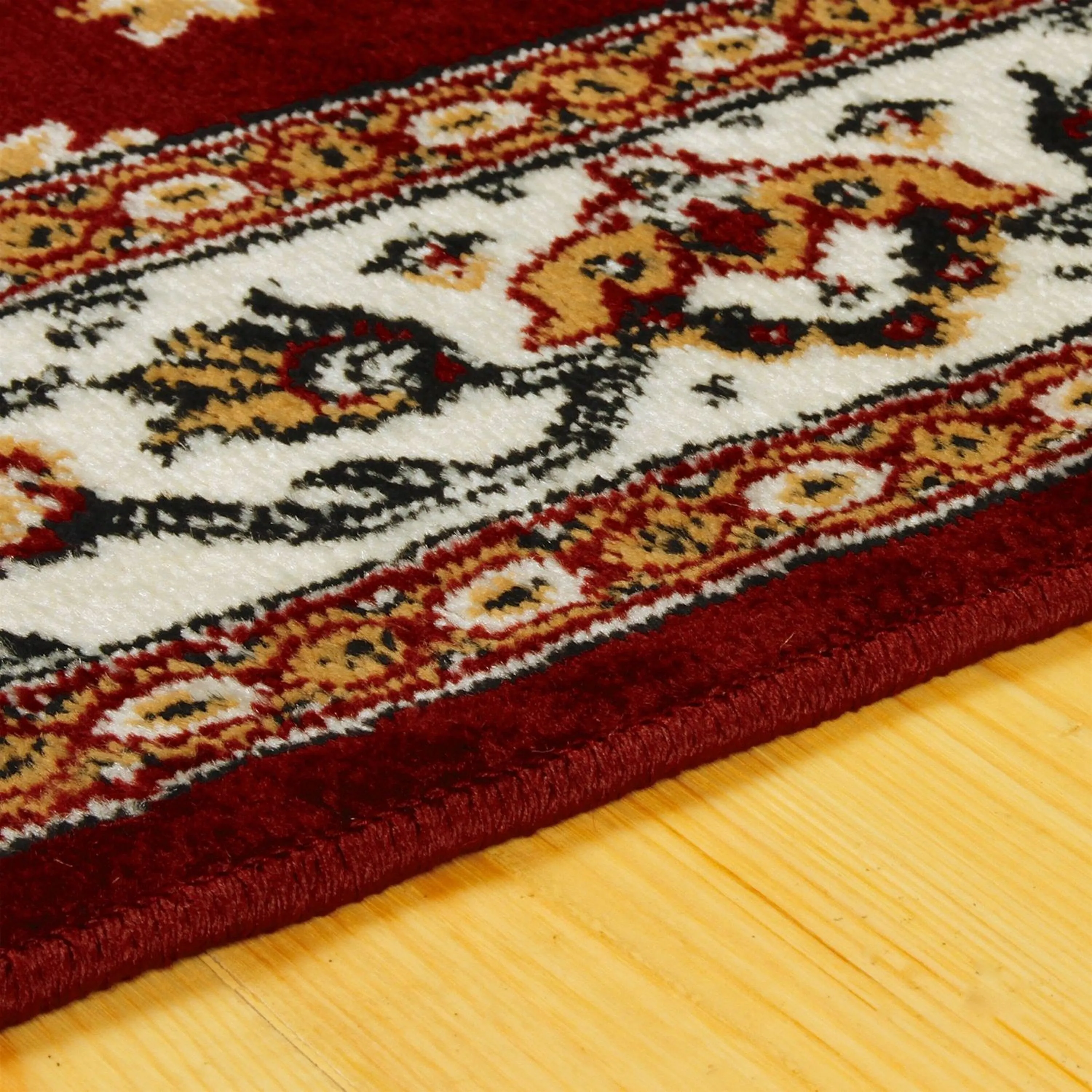 Superior Traditional Floral and Vines Indoor Area Rug