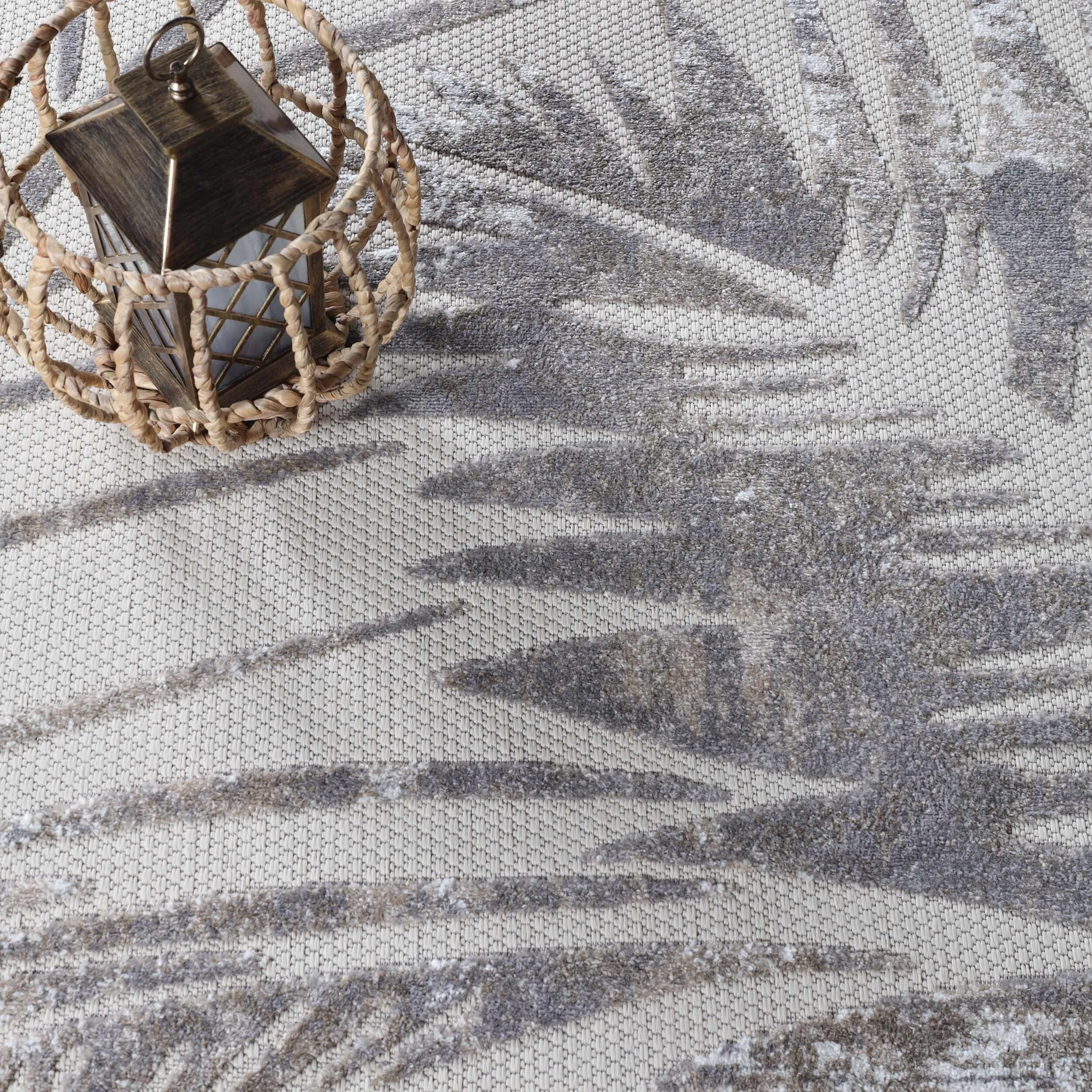 Superior Tropical Leaves Coastal Indoor Outdoor Area Rug