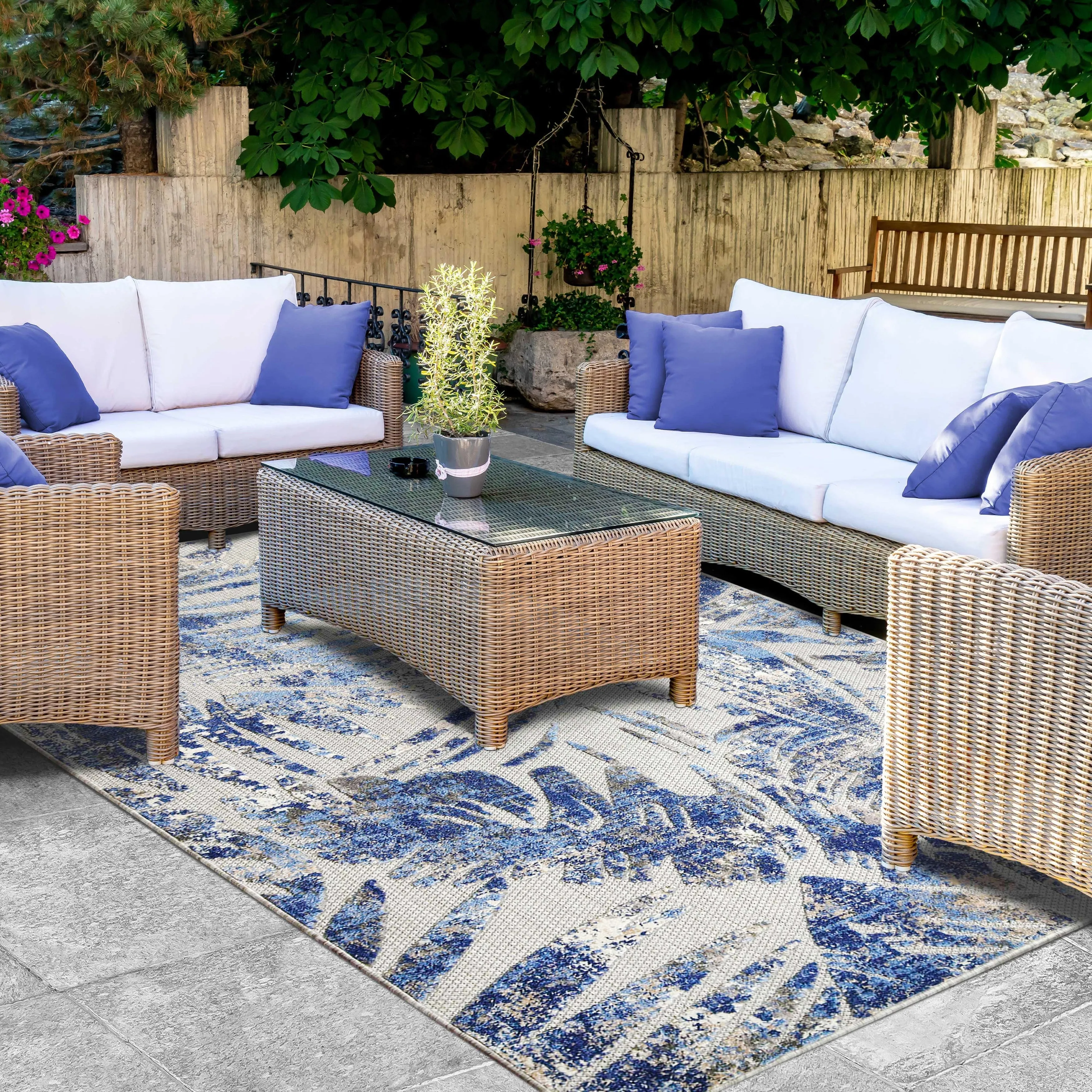 Superior Tropical Leaves Coastal Indoor Outdoor Area Rug