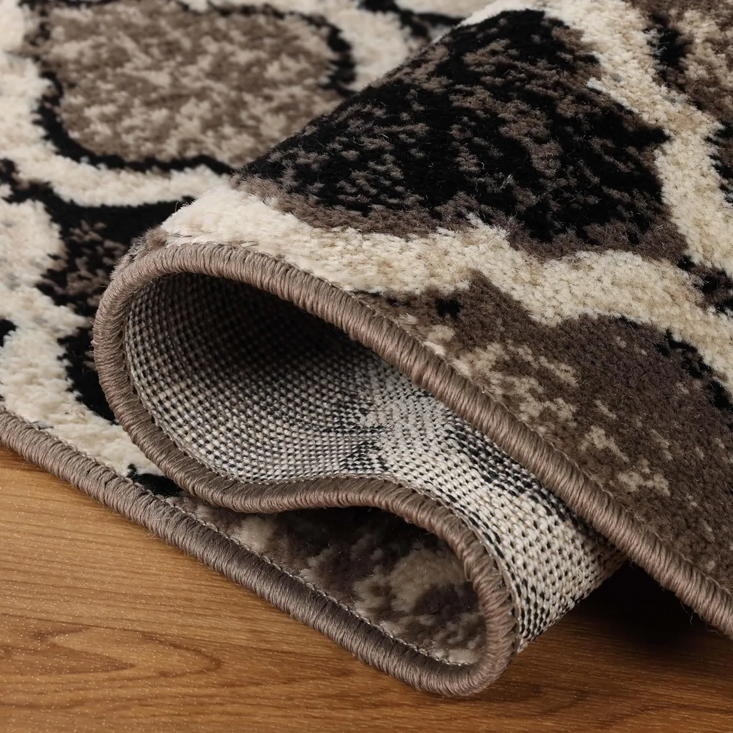 Superior Viking Modern Geometric Indoor Area Rug