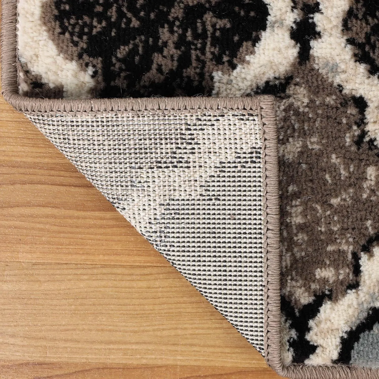 Superior Viking Modern Geometric Indoor Area Rug