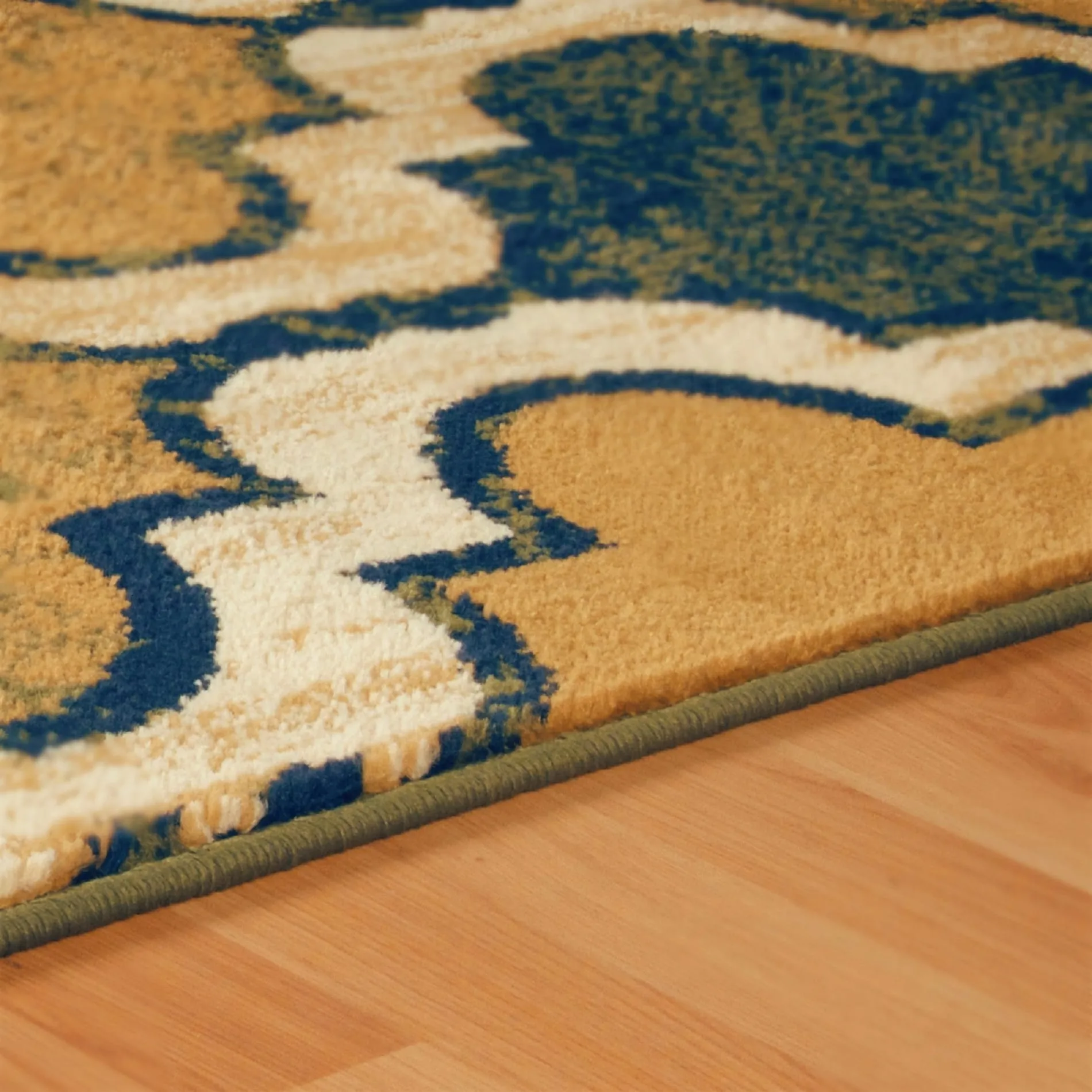 Superior Viking Modern Geometric Indoor Area Rug