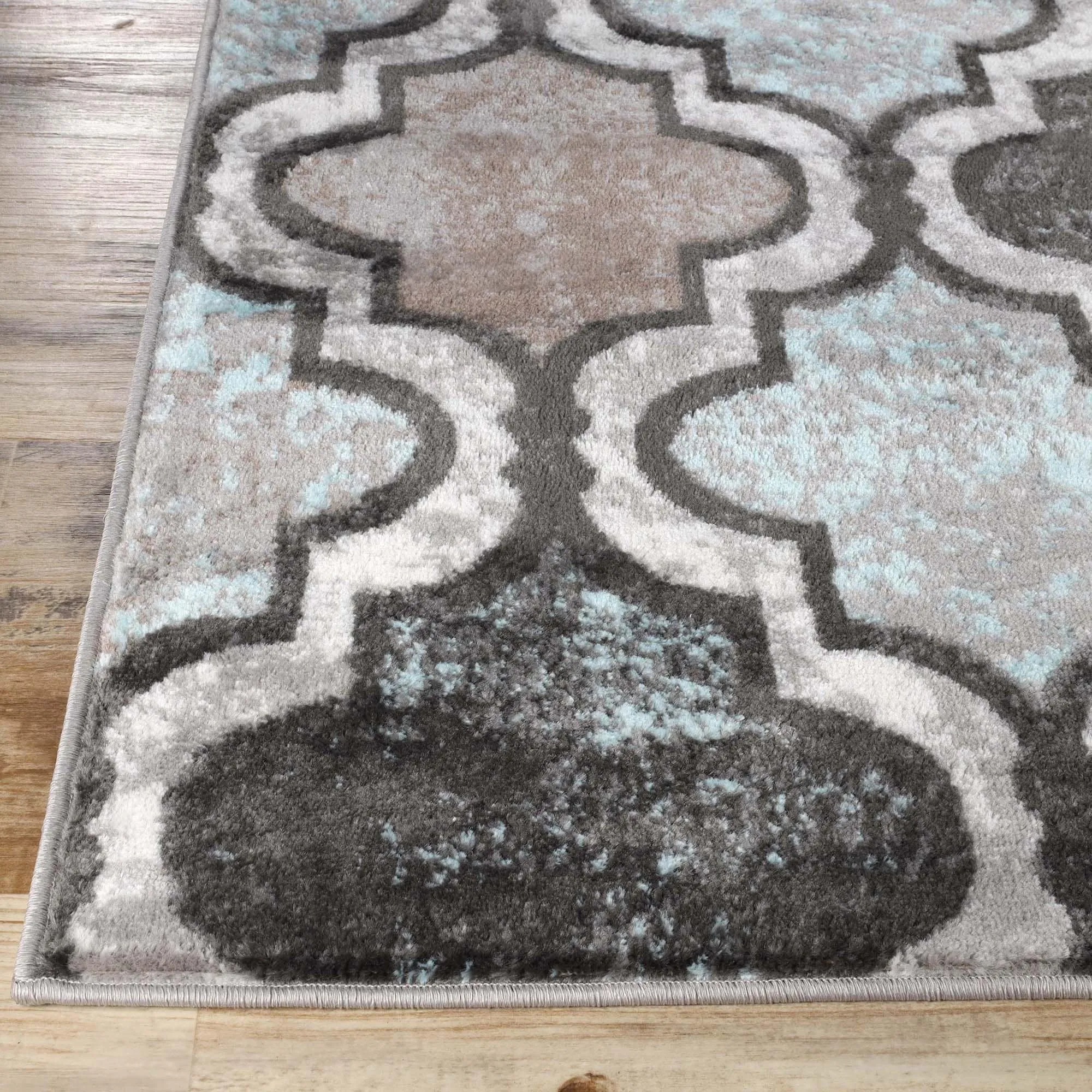 Superior Viking Modern Geometric Indoor Area Rug