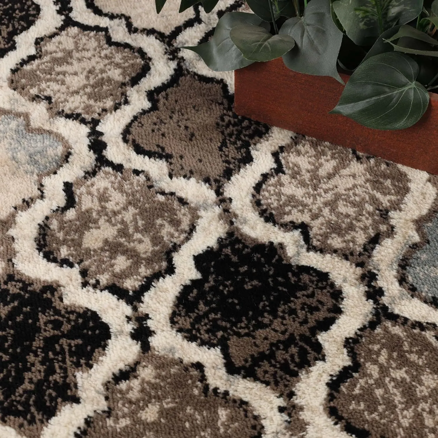 Superior Viking Modern Geometric Indoor Area Rug