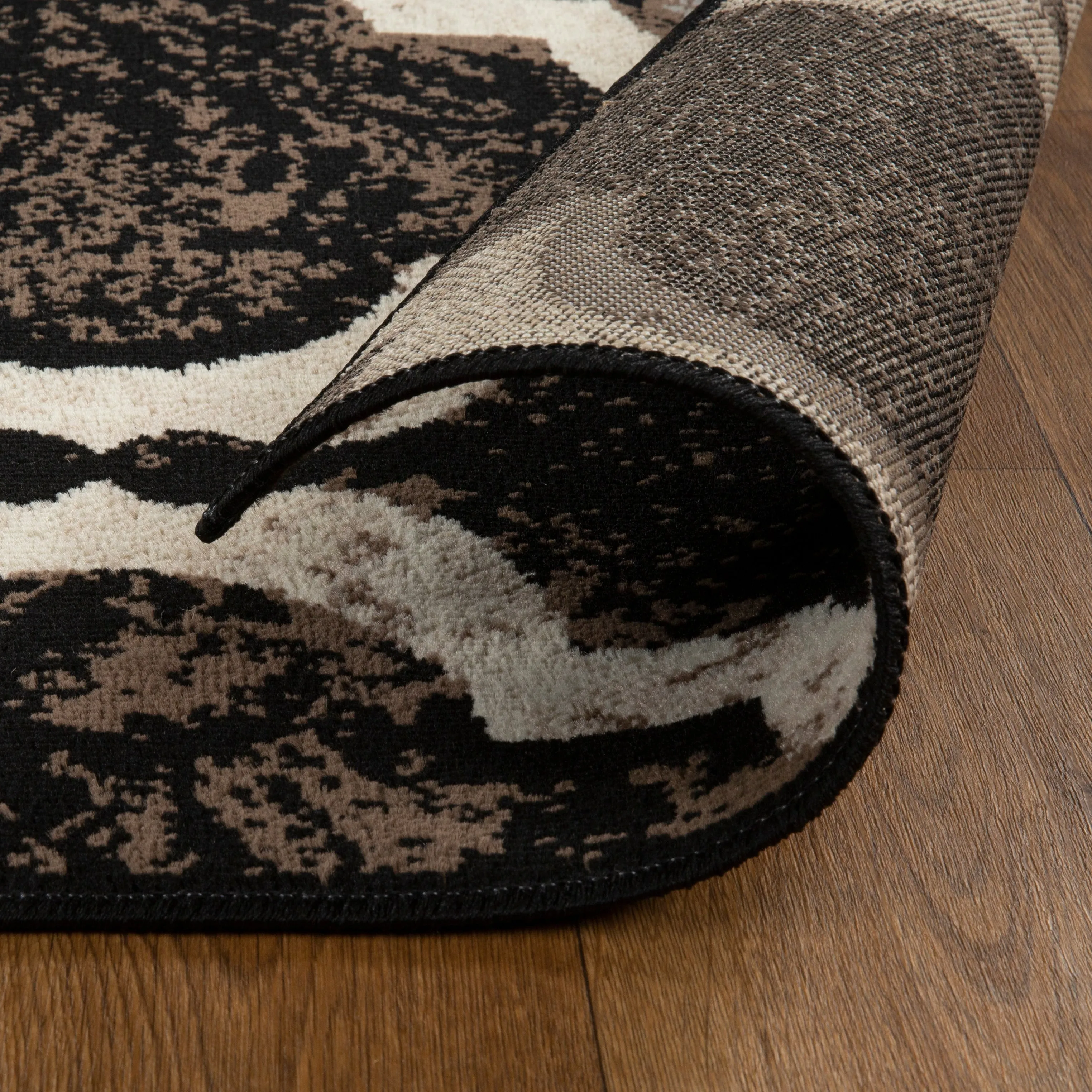 Superior Viking Modern Geometric Indoor Area Rug