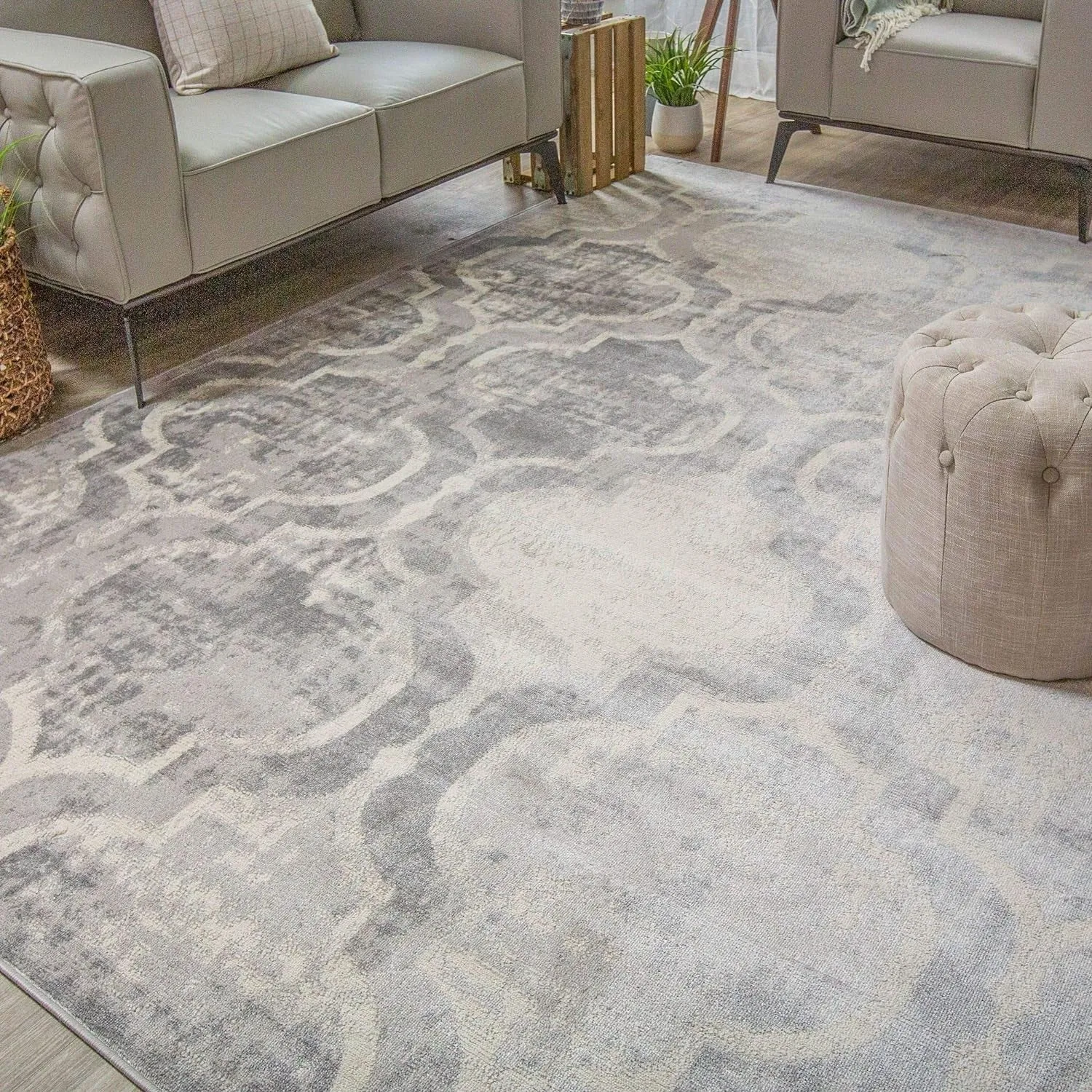 Superior Viking Modern Geometric Indoor Area Rug