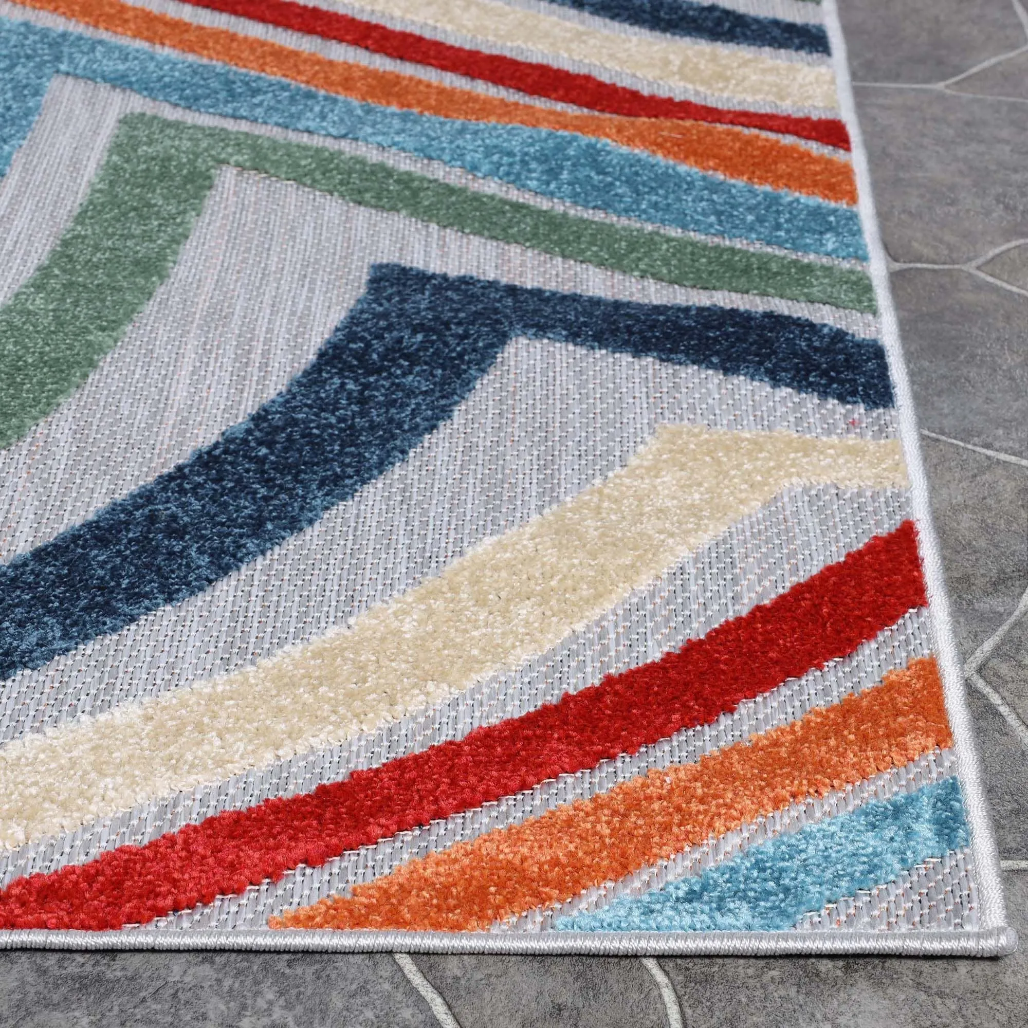 Superior Wave Coastal Striped Indoor Outdoor Area Rug