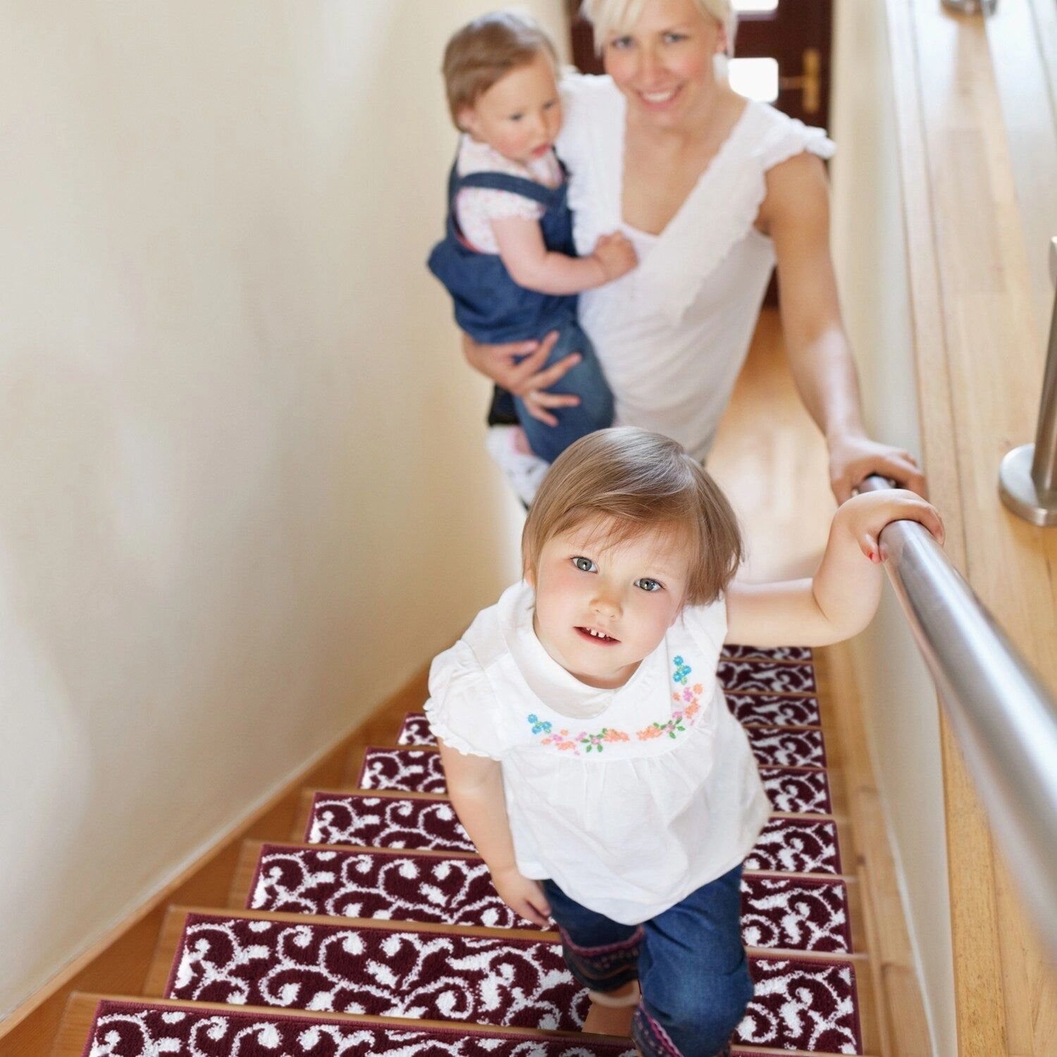SussexHome Leaves Pattern Stair Treads