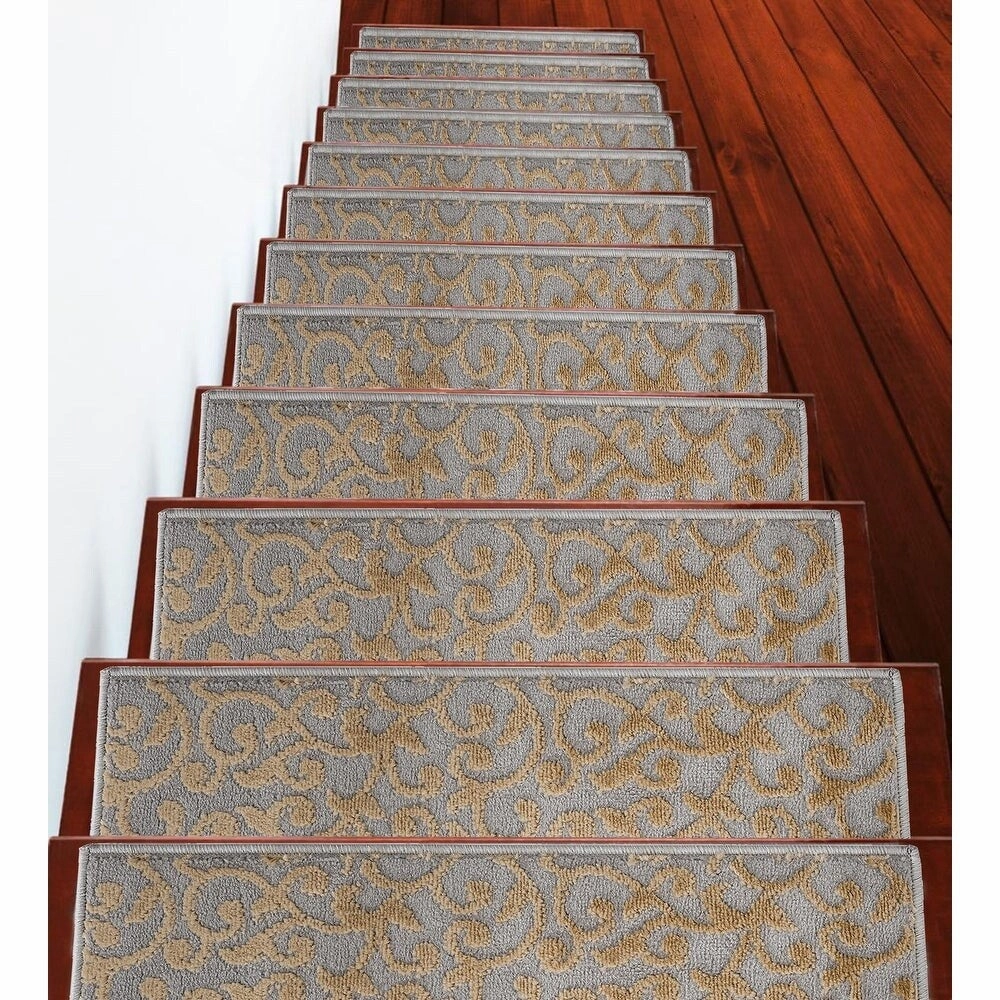 SussexHome Leaves Pattern Stair Treads
