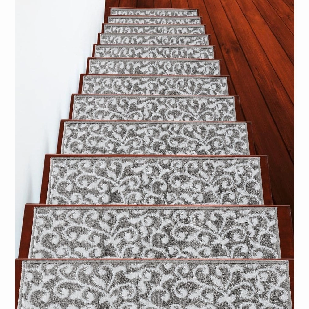 SussexHome Leaves Pattern Stair Treads