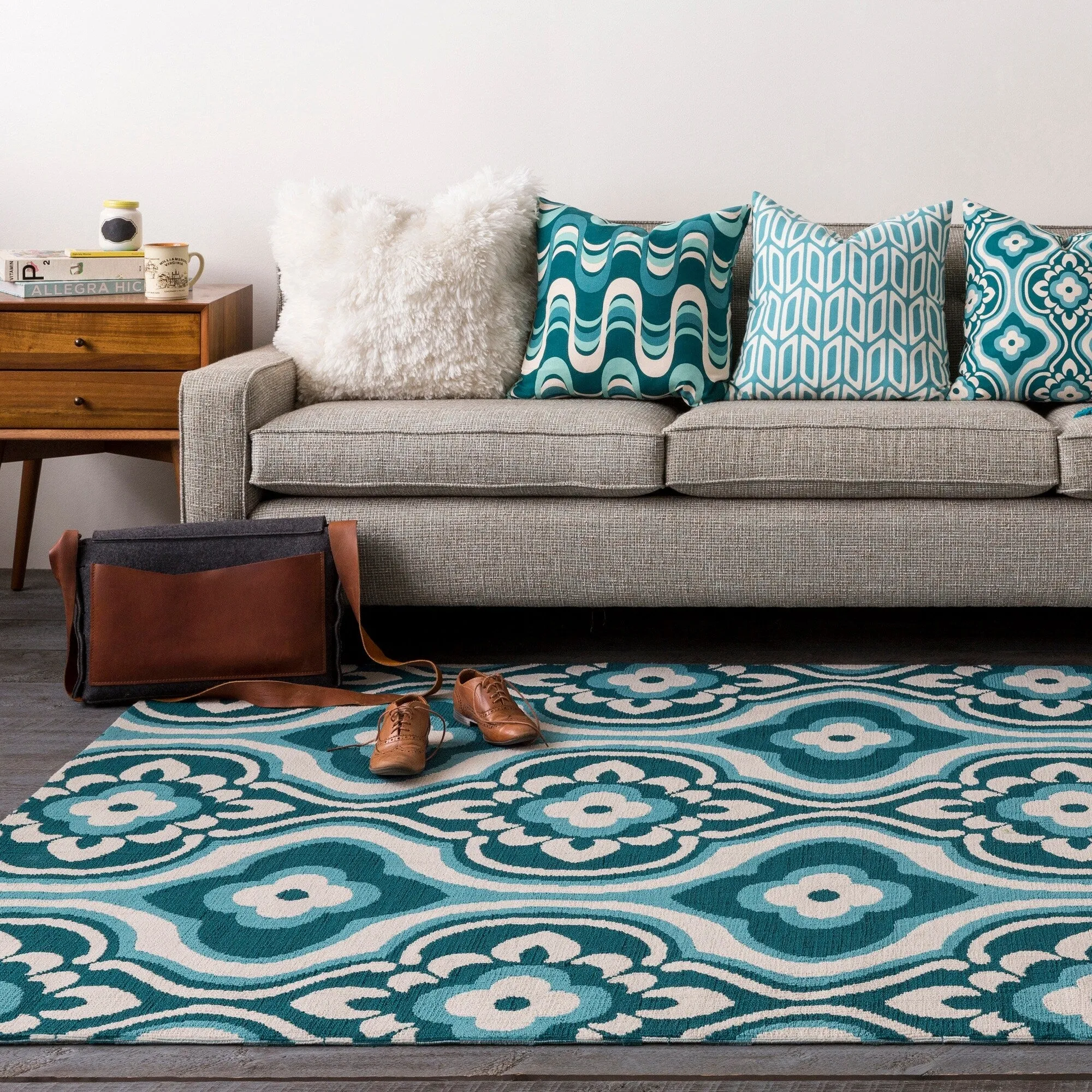 Table-Tufted Tian Polyester Rug