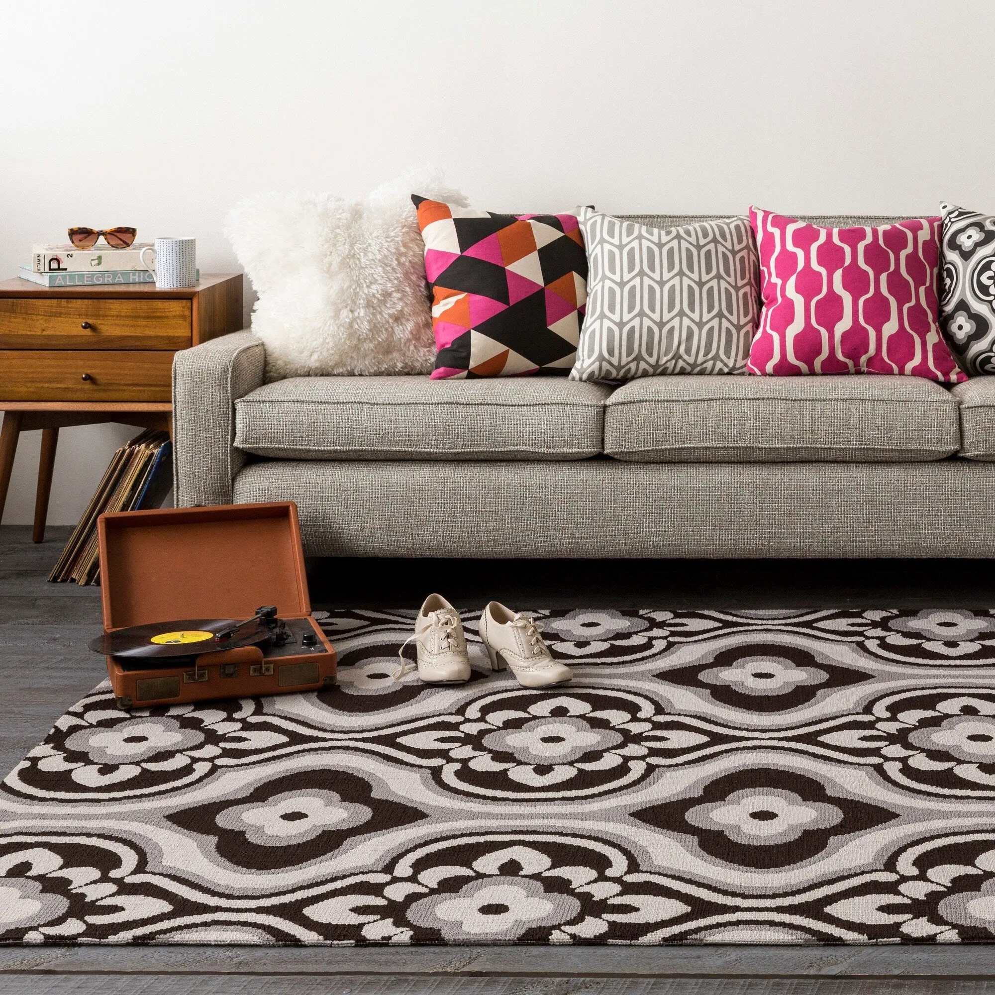 Table-Tufted Tian Polyester Rug