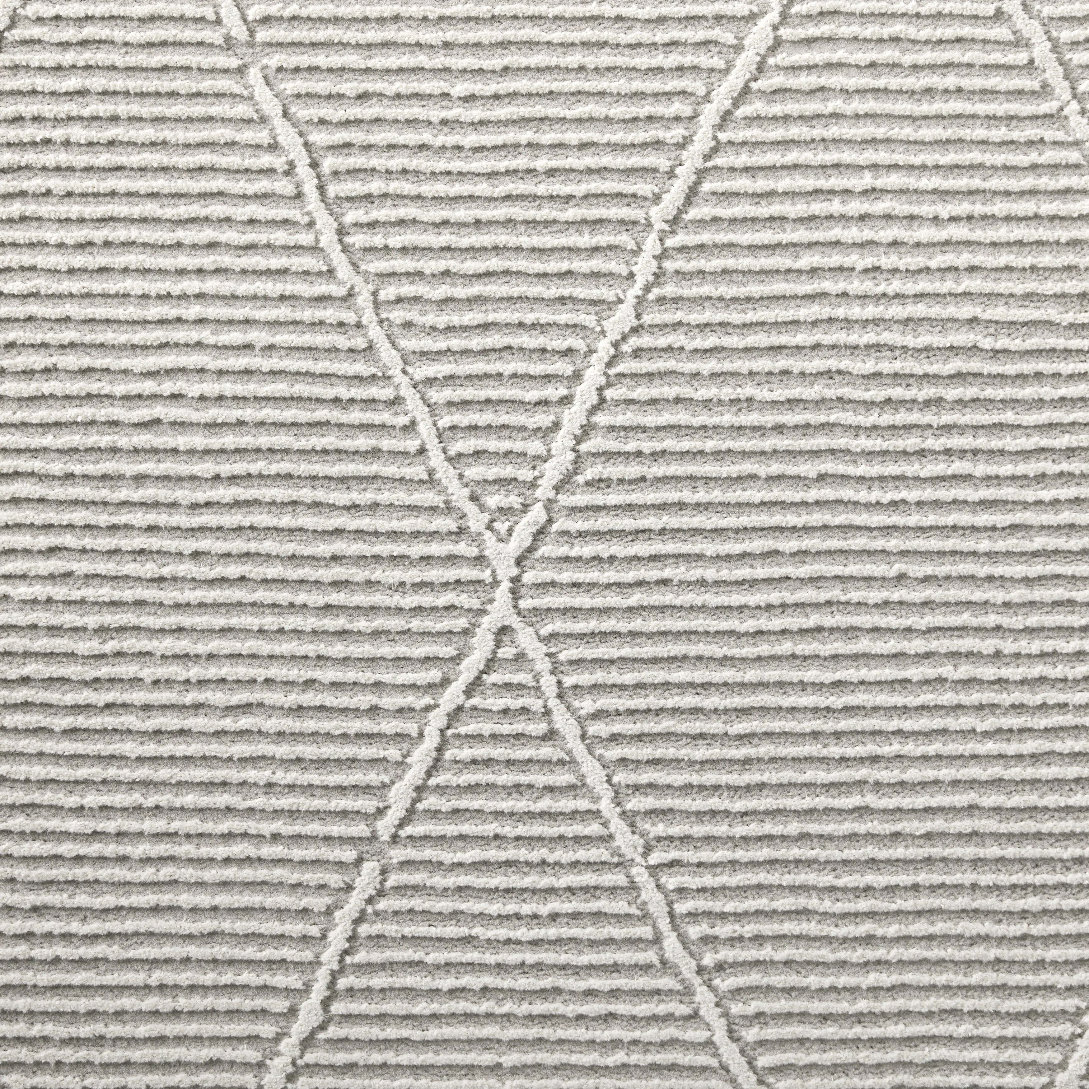 TOWN & COUNTRY LUXE Tretta High-Low Area Rug