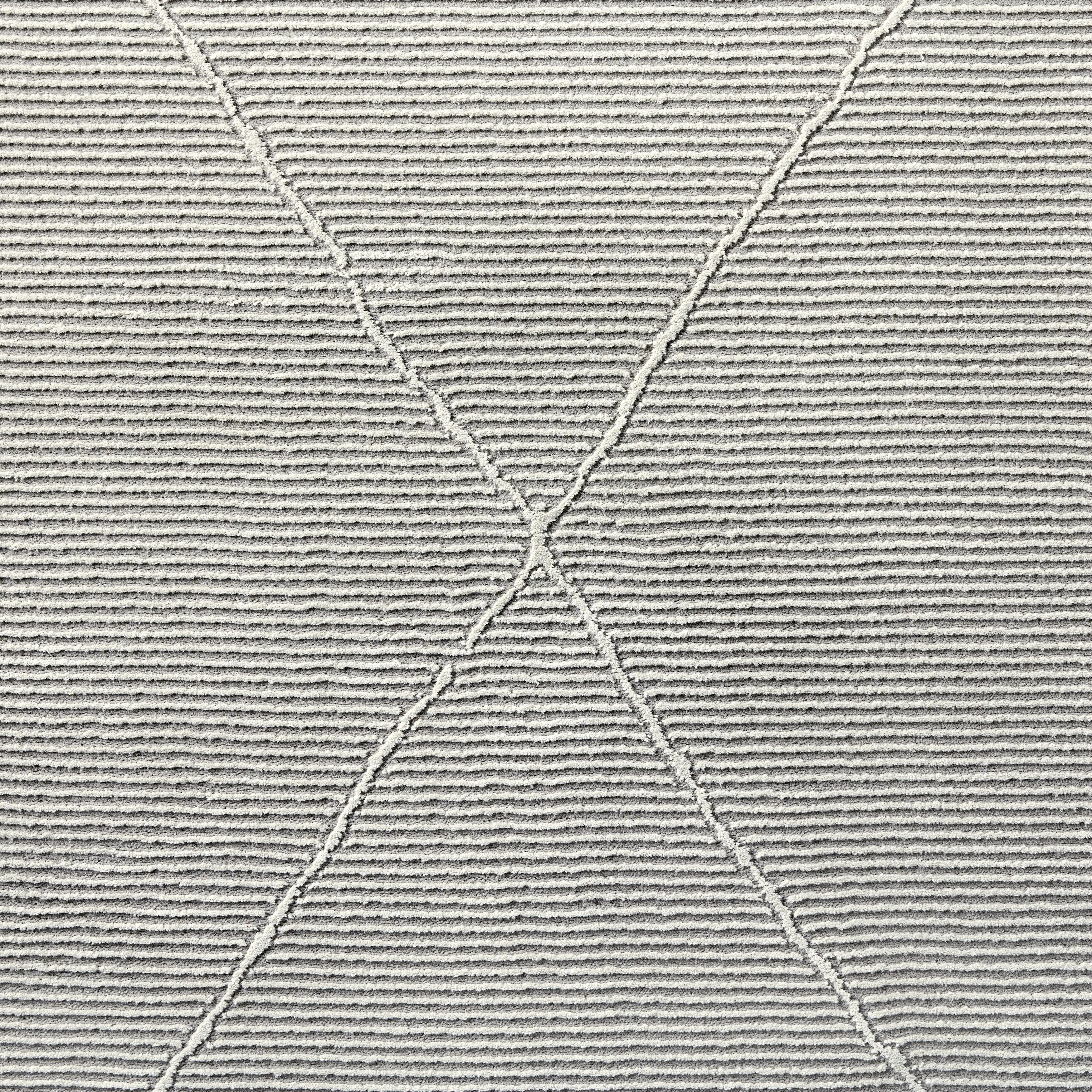 TOWN & COUNTRY LUXE Tretta High-Low Area Rug