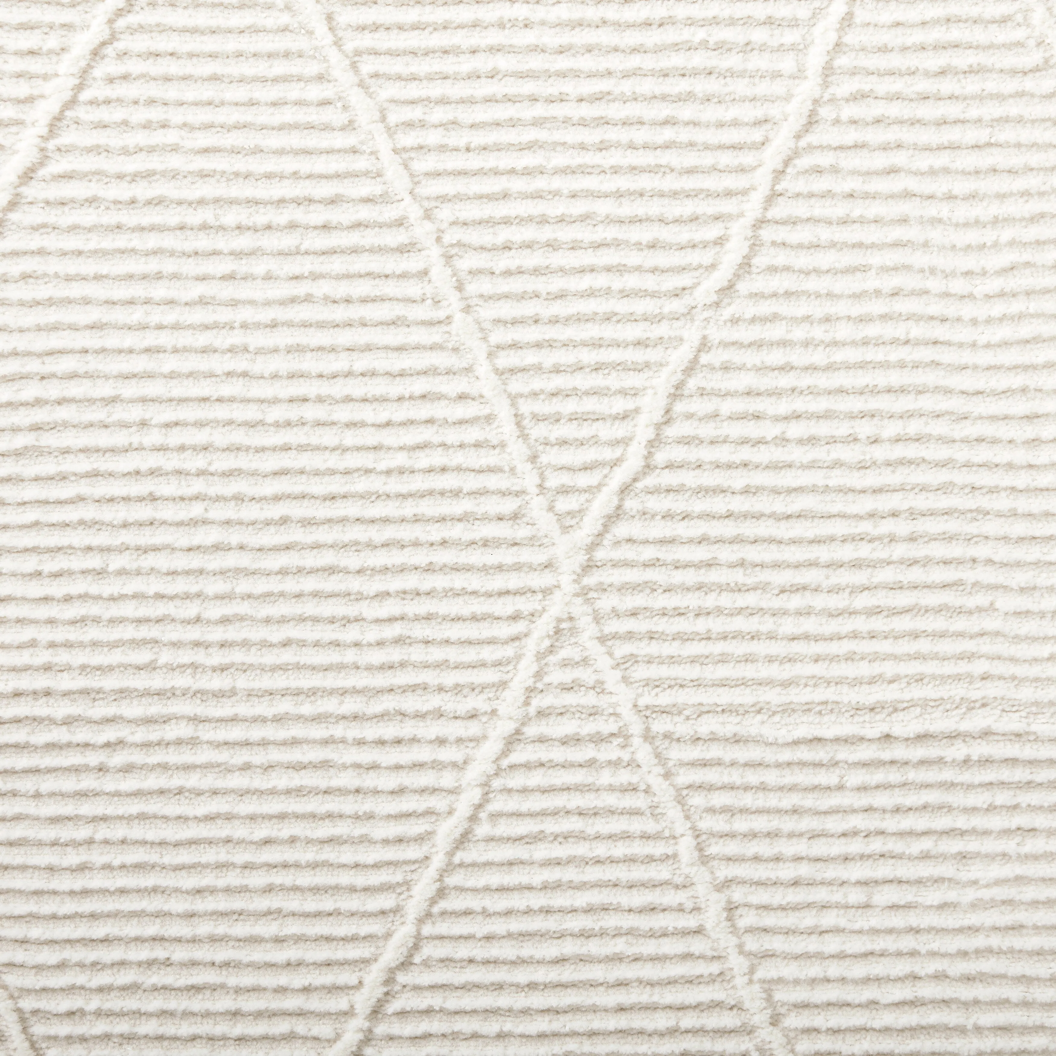 TOWN & COUNTRY LUXE Tretta High-Low Area Rug
