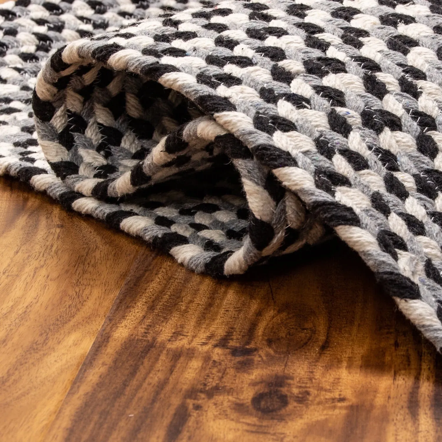 Tri-Color Braided Cotton Farmhouse Rug