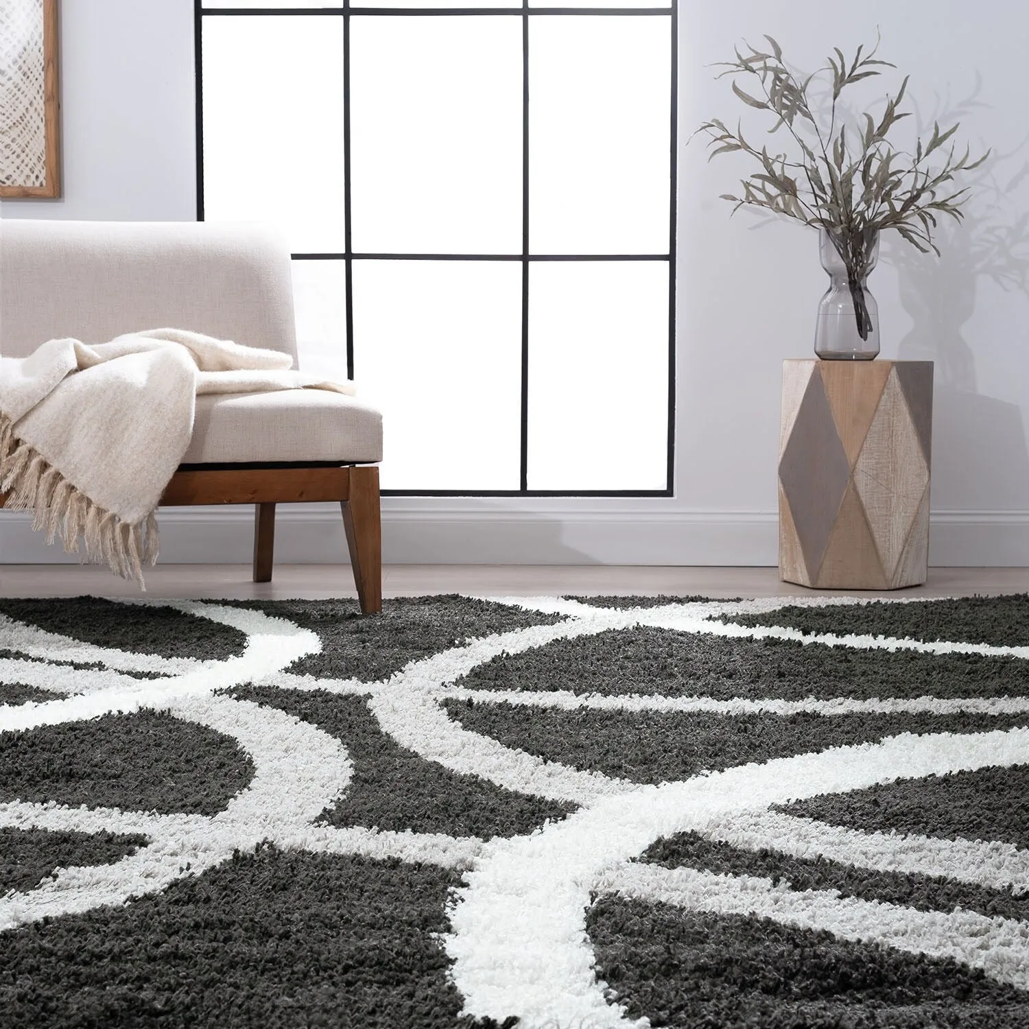 Upscale Shag Modern & Contemporary Abstract Indoor Area Rug