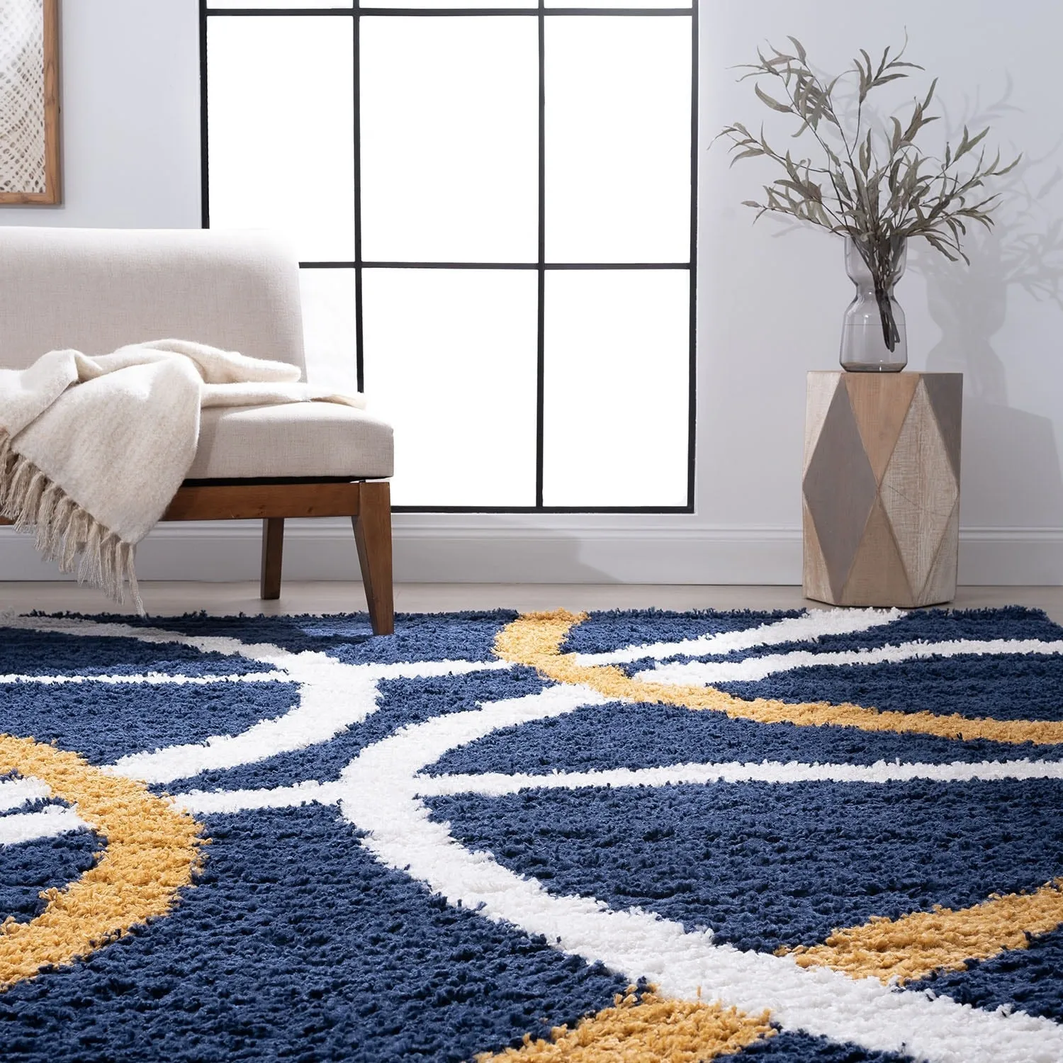 Upscale Shag Modern & Contemporary Abstract Indoor Area Rug