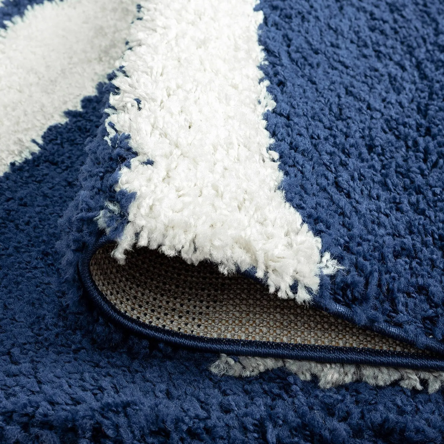 Upscale Shag Modern & Contemporary Abstract Indoor Area Rug
