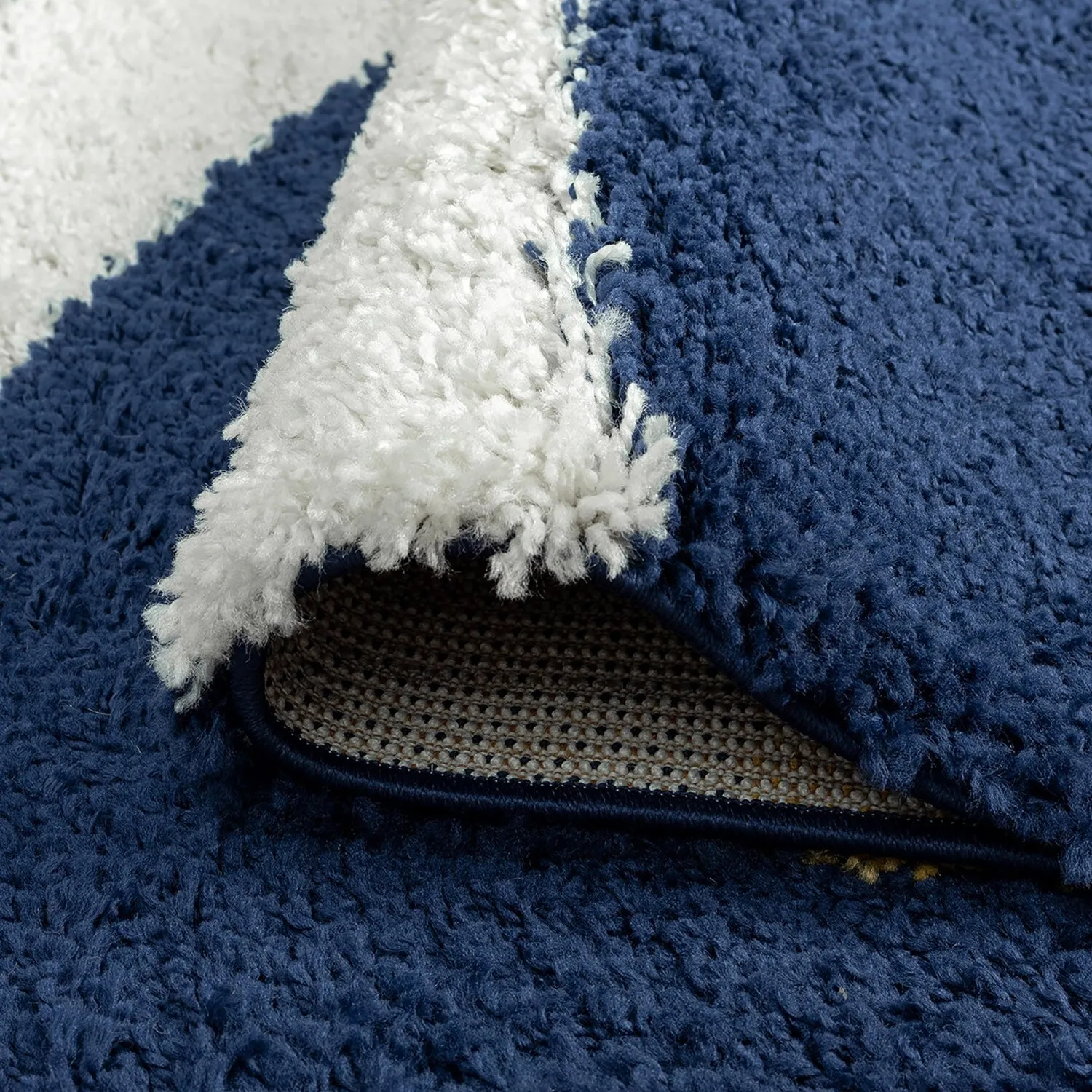 Upscale Shag Modern & Contemporary Abstract Indoor Area Rug