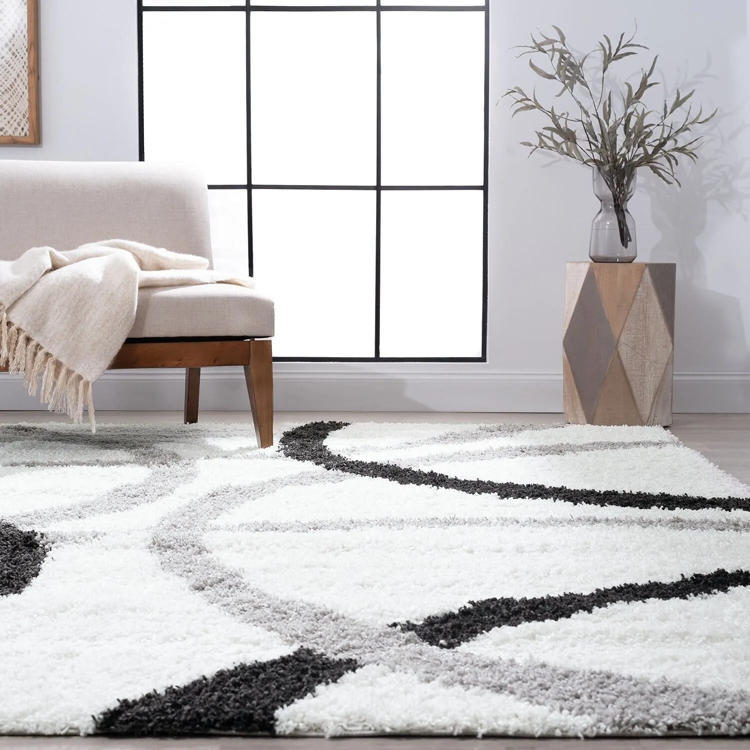 Upscale Shag Modern & Contemporary Abstract Indoor Area Rug