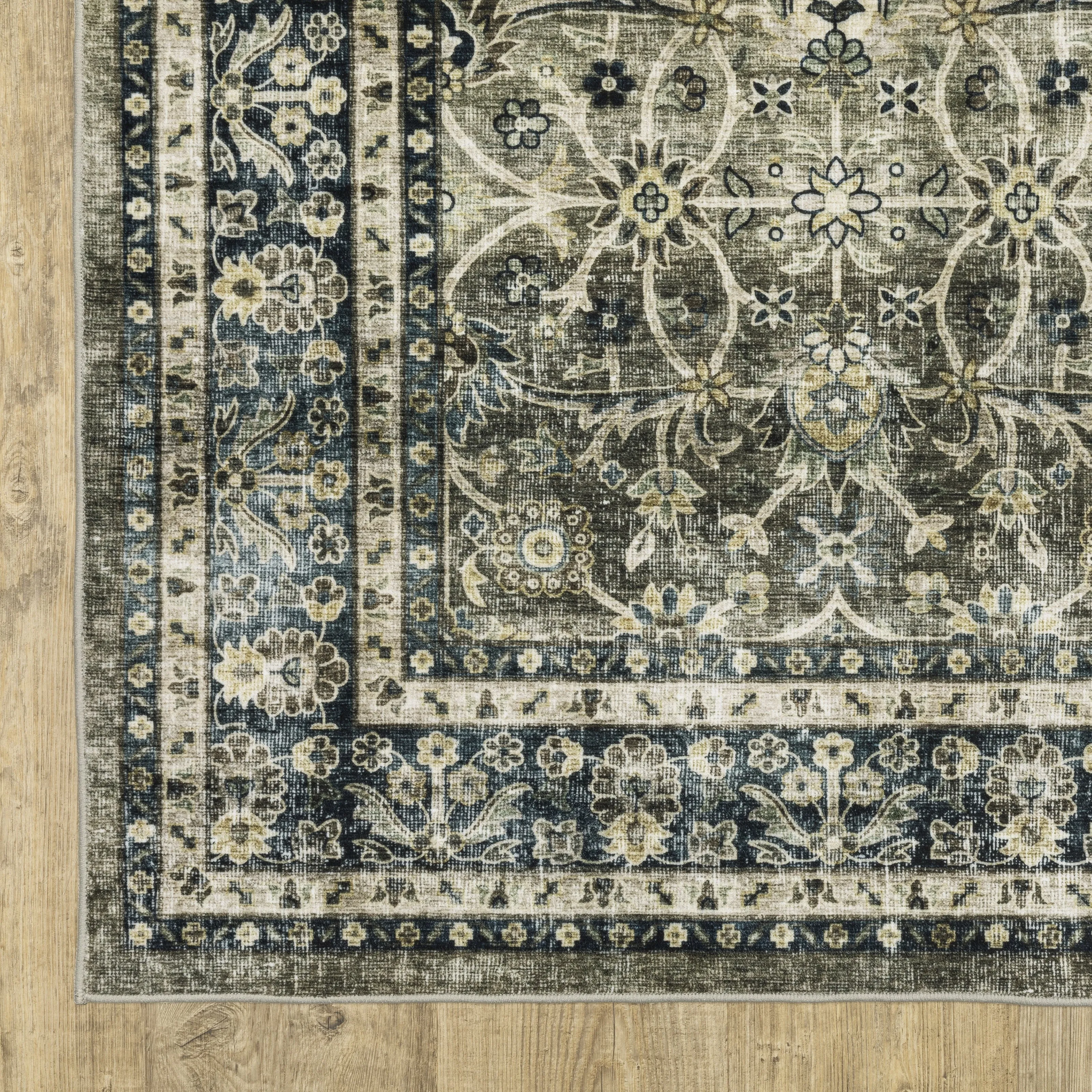 Vista Home Sunderland Faded Traditional Machine Washable Navy/Gray Rug Mat