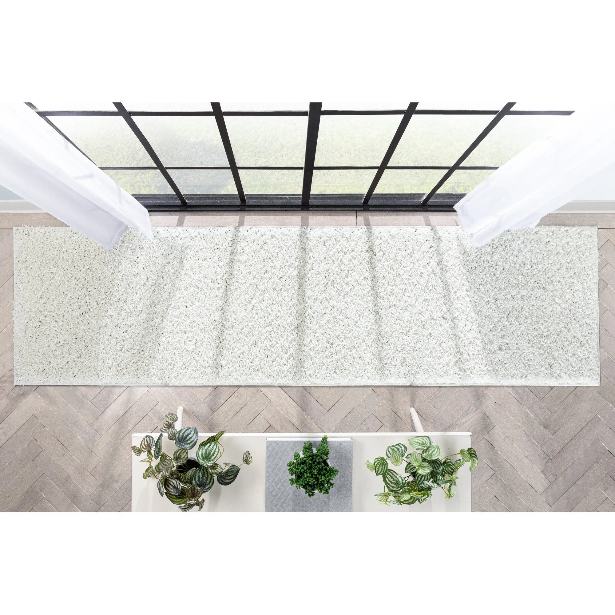 Well Woven Elle Basics Emerson Plain Shag Area Rug