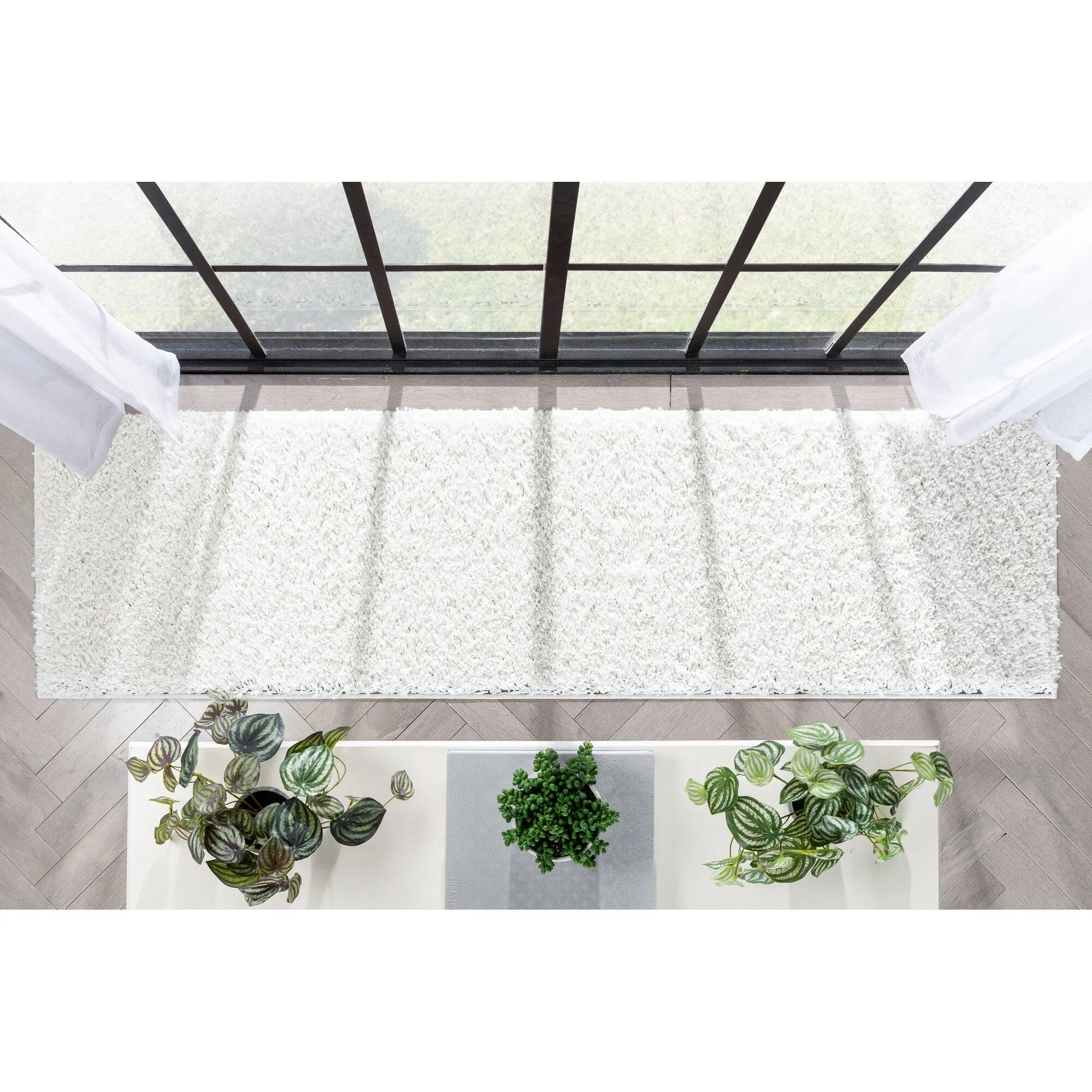 Well Woven Elle Basics Emerson Plain Shag Area Rug