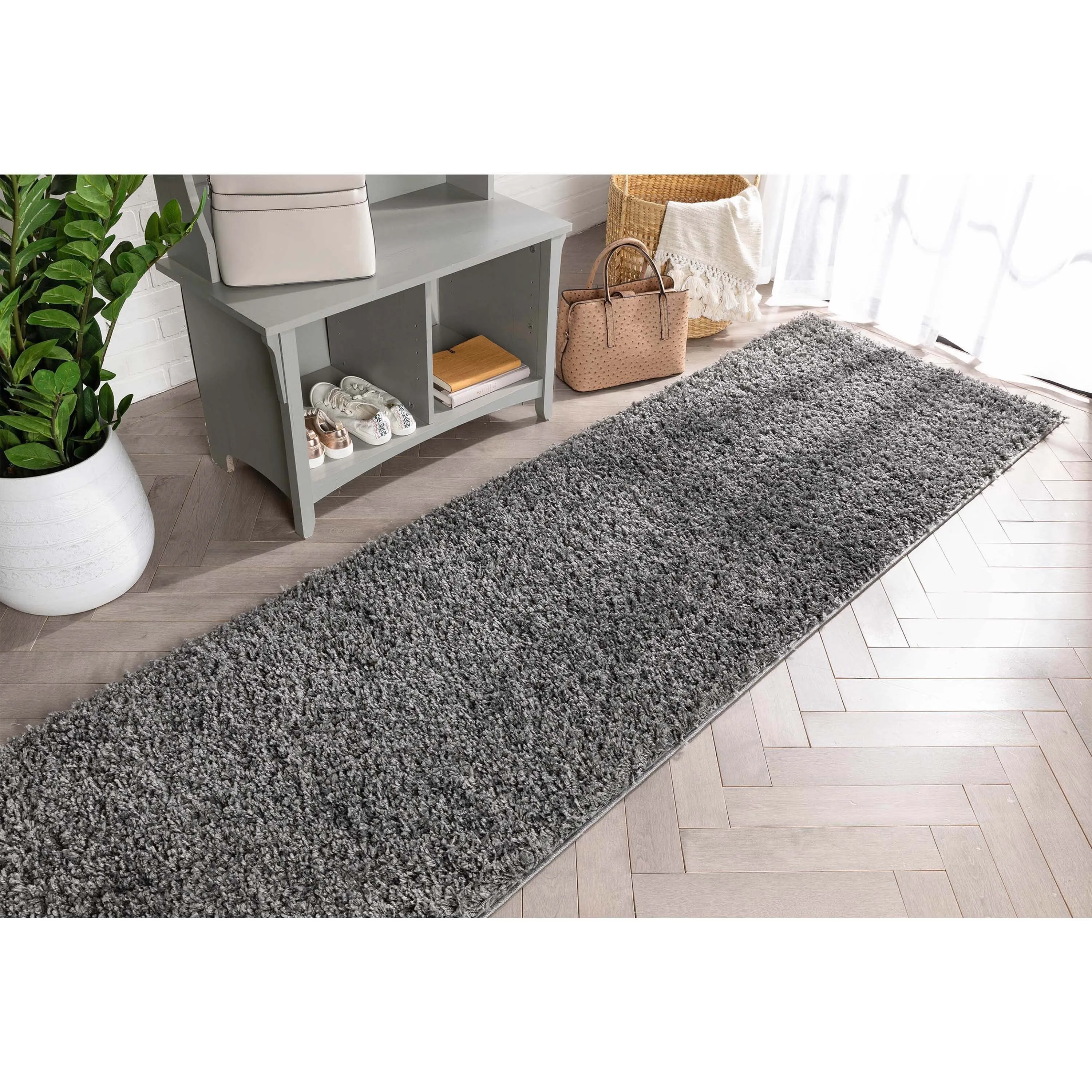 Well Woven Elle Basics Emerson Plain Shag Area Rug
