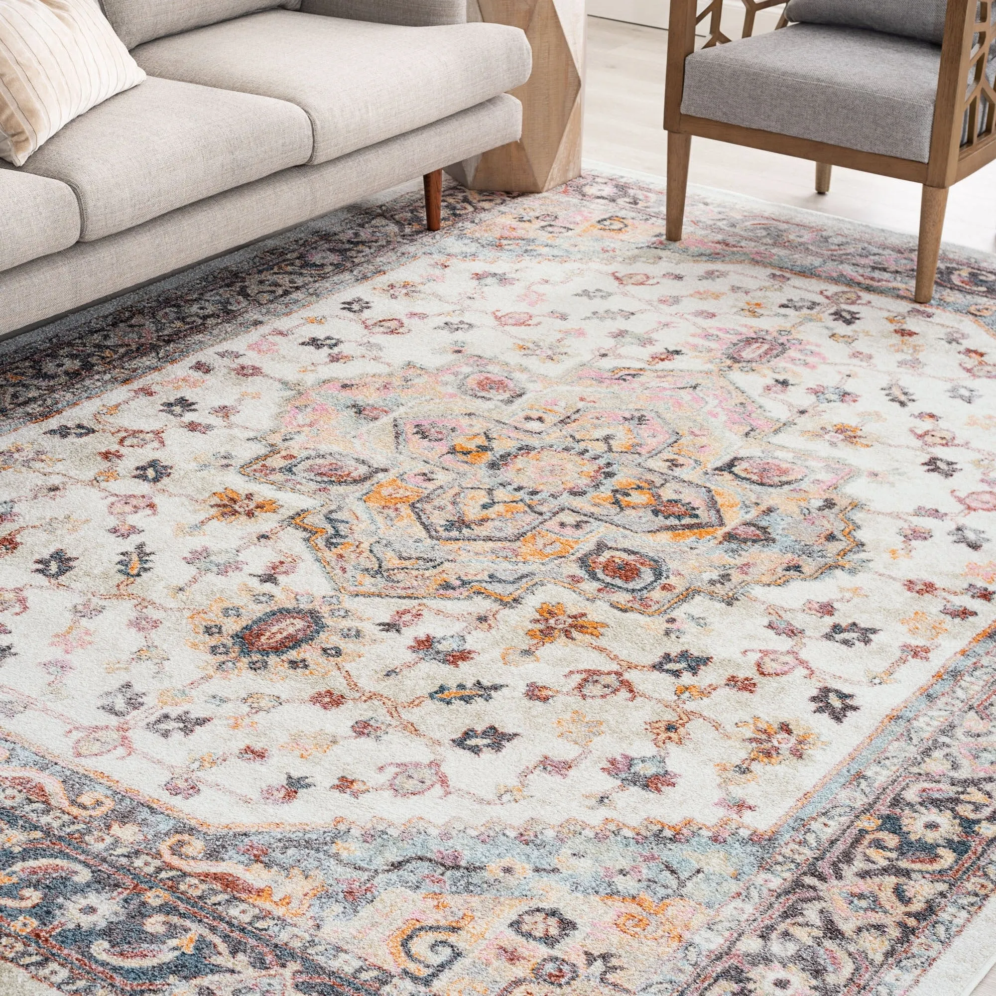Whitfield Vintage Medallion Indoor Area Rug