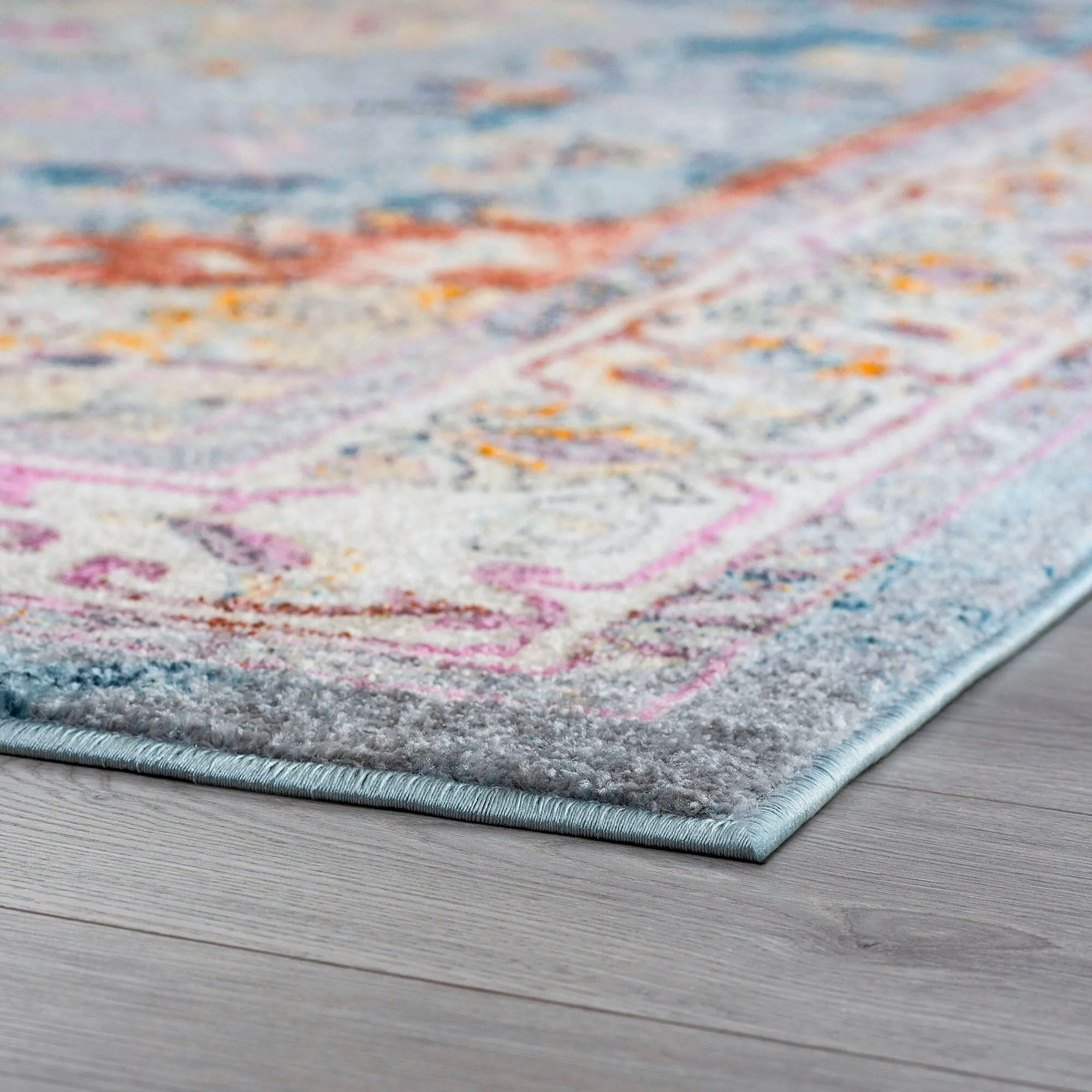 Whitfield Vintage Medallion Indoor Area Rug