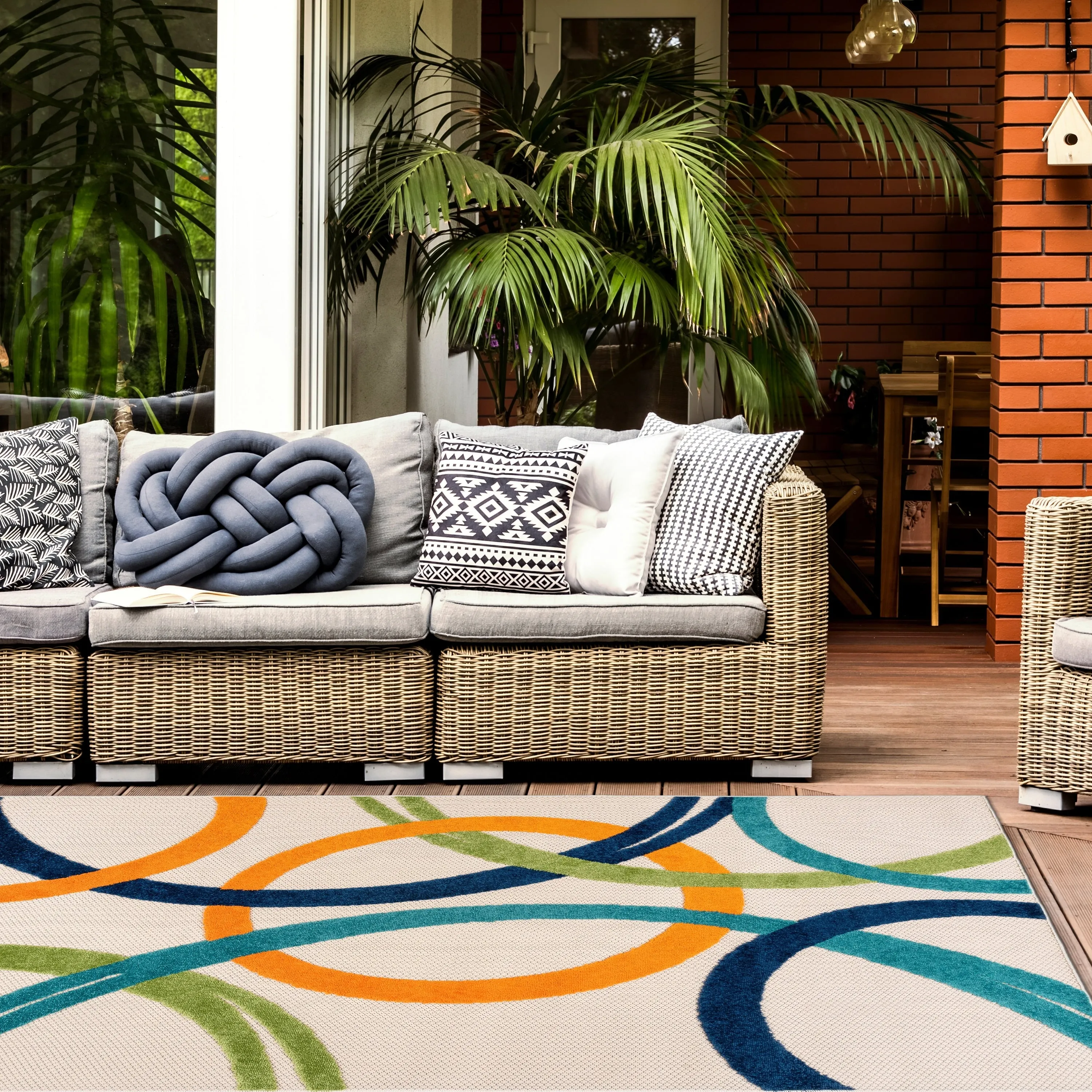 World Rug Gallery Contemporary Circular Indoor/Outdoor Area Rug