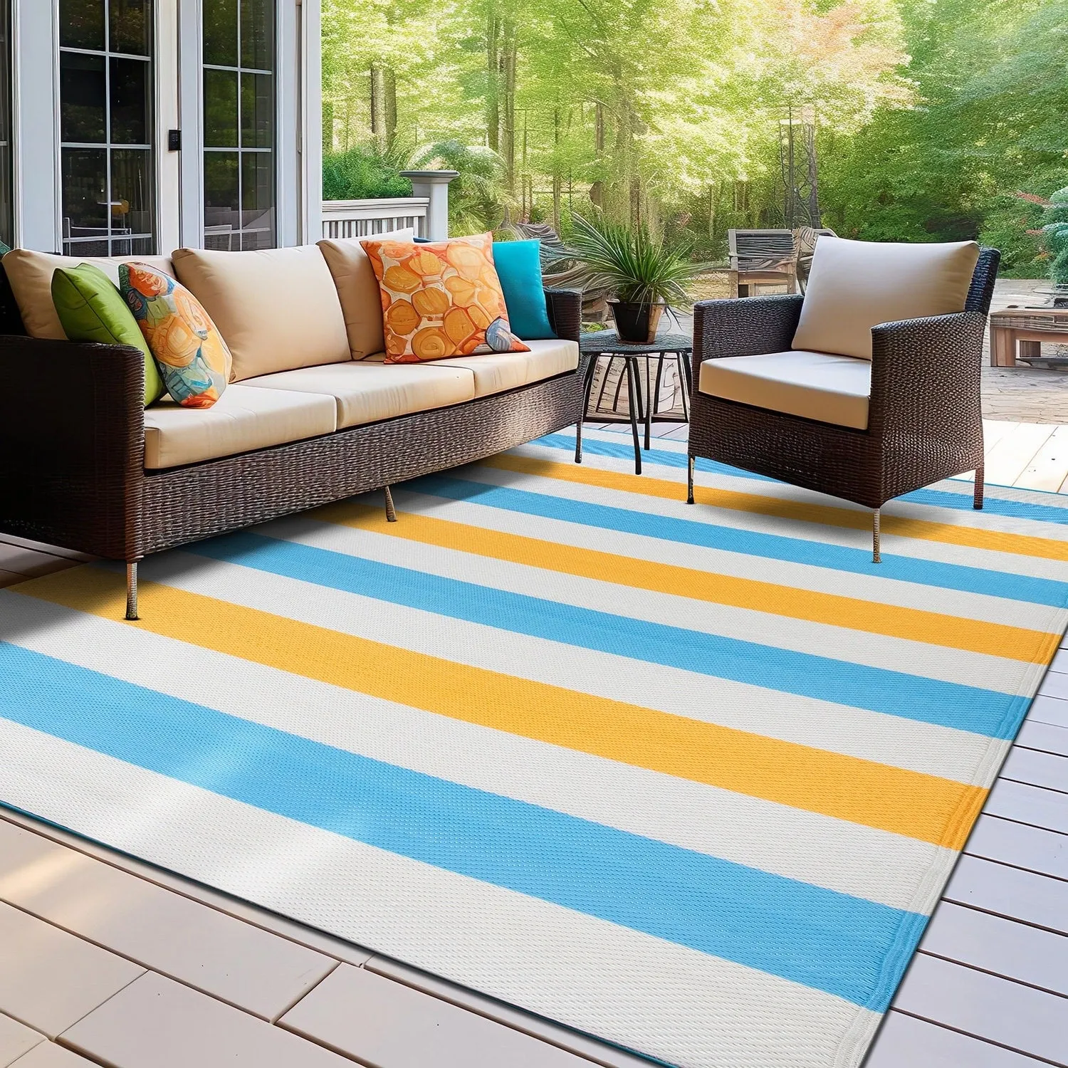 World Rug Gallery Contemporary Stripe Reversible Recycled Plastic Outdoor Rugs