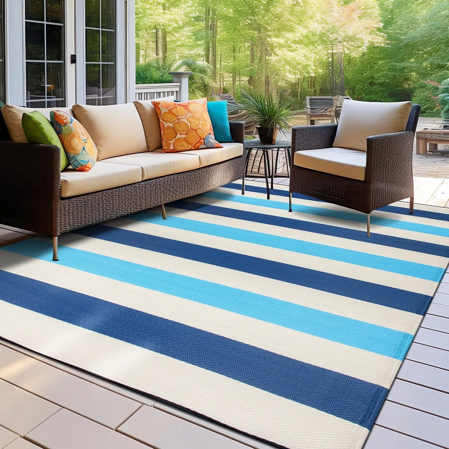 World Rug Gallery Contemporary Stripe Reversible Recycled Plastic Outdoor Rugs