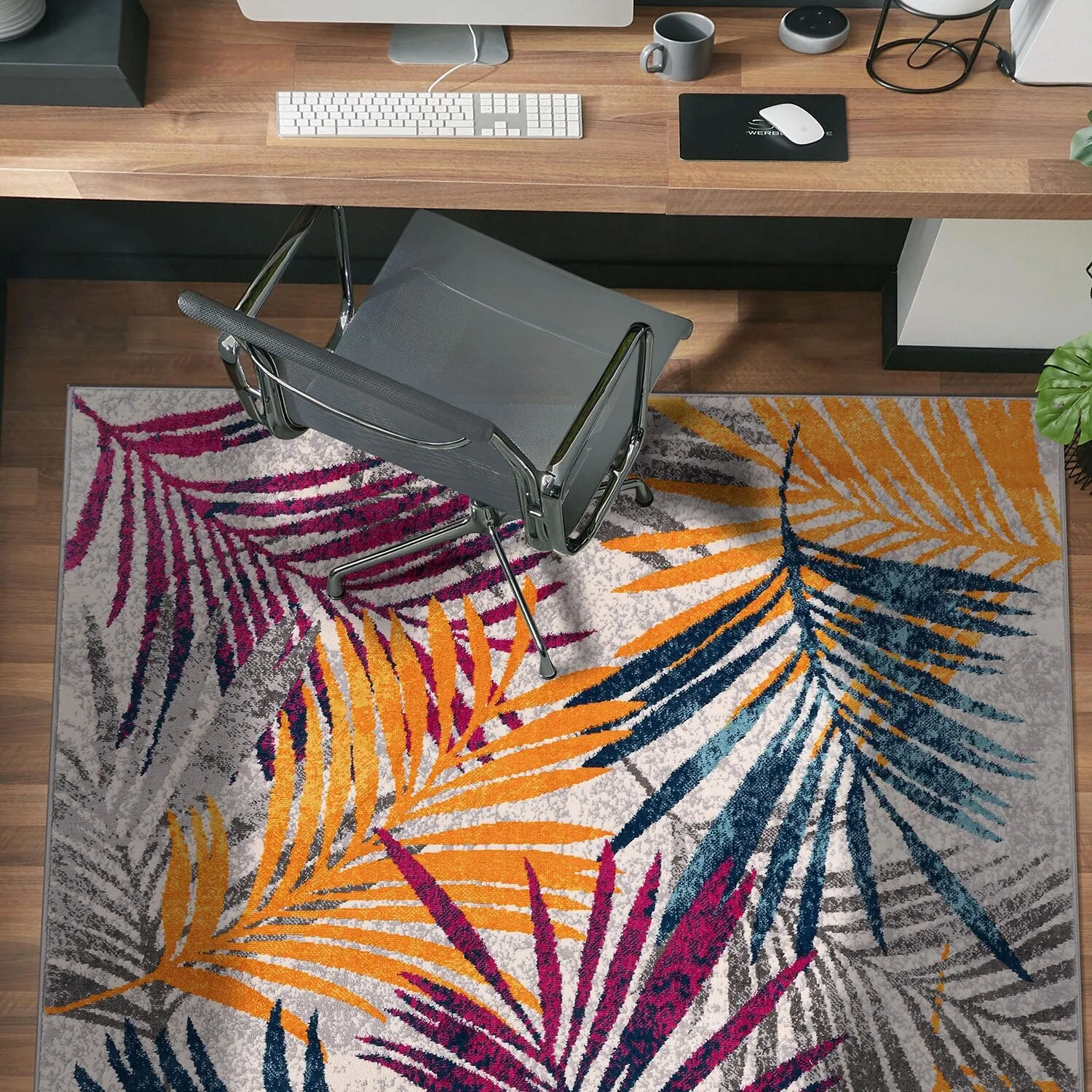 World Rug Gallery Edinburgh Floral Leaves Area Rug