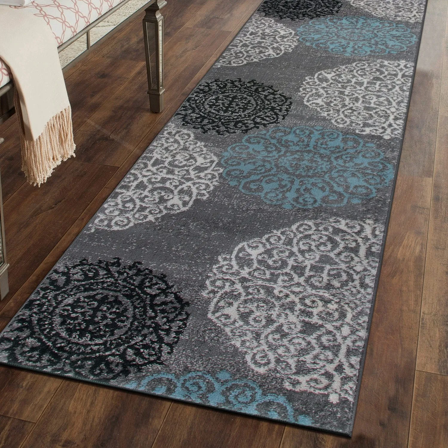 World Rug Gallery Floral Area Rug