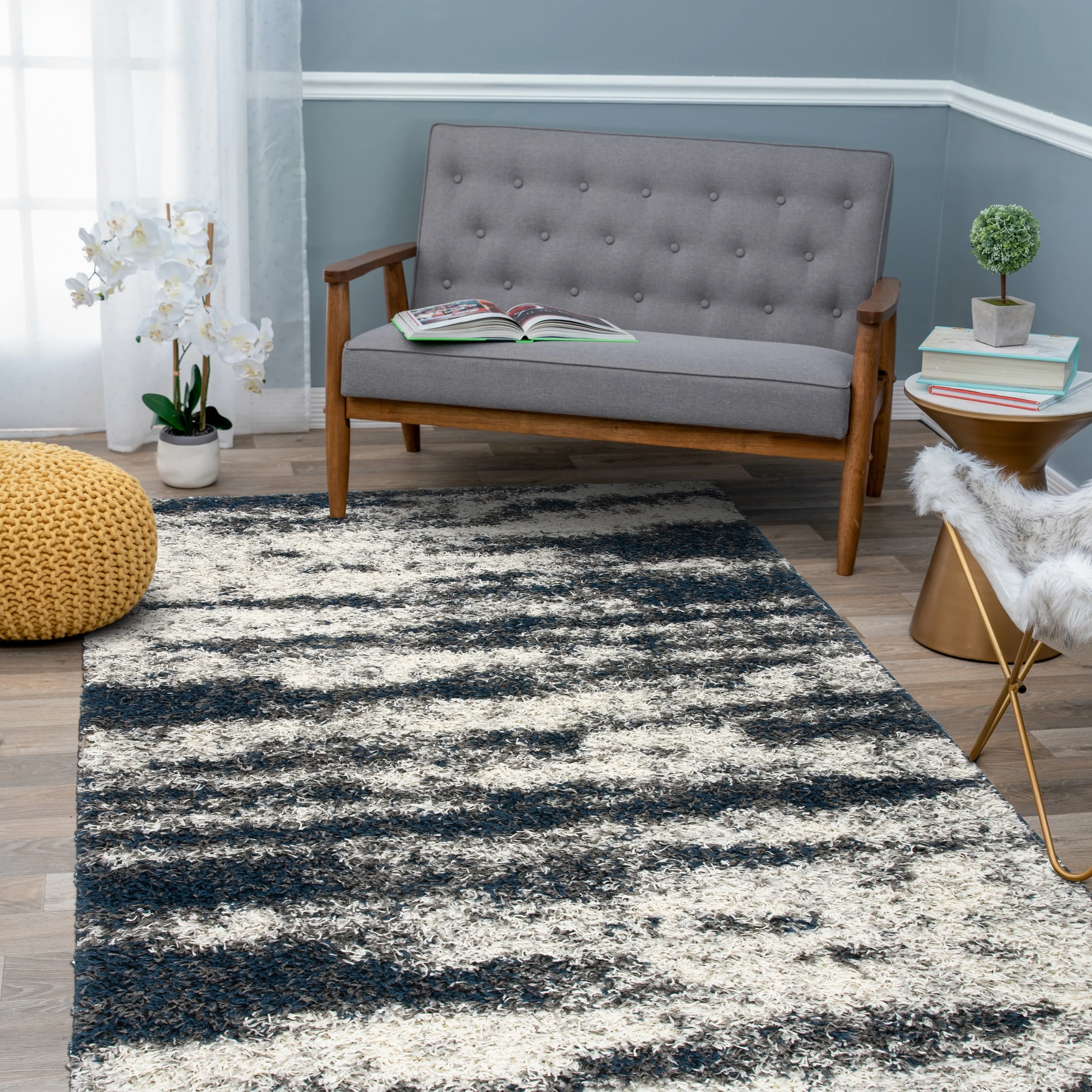 World Rug Gallery Modern Abstract Design Plush Shag Area Rug