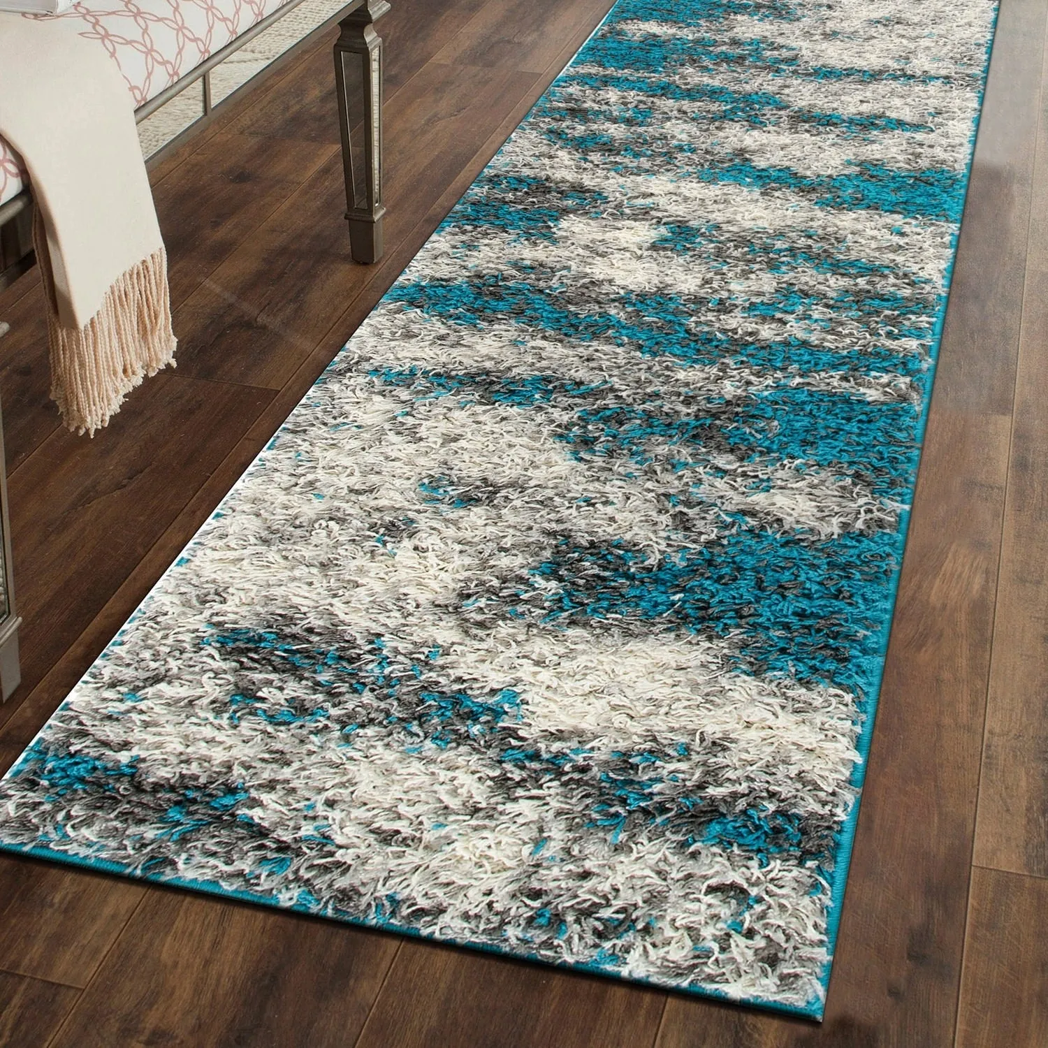 World Rug Gallery Modern Abstract Design Plush Shag Area Rug